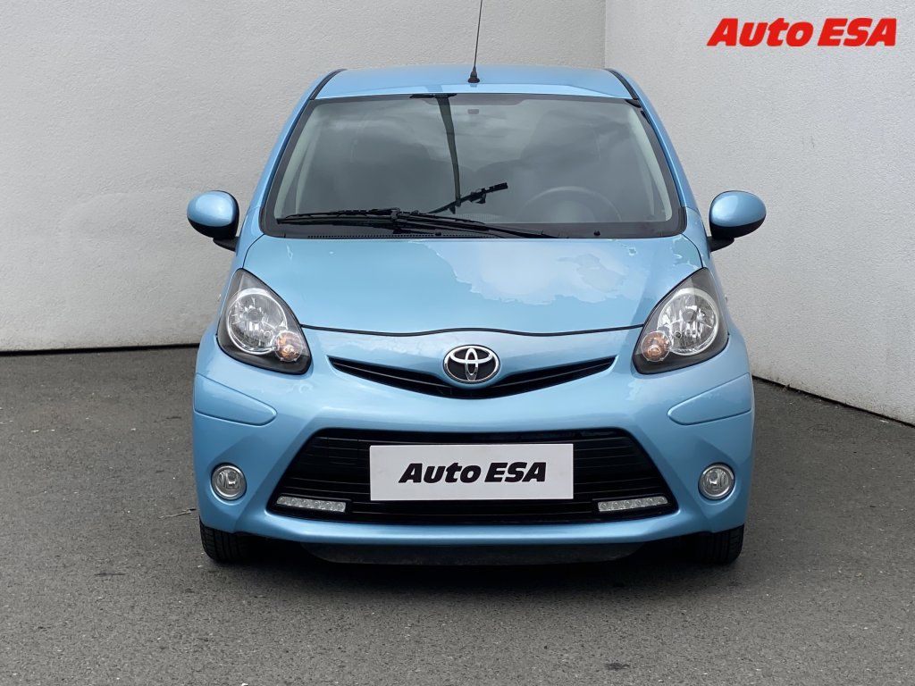 Toyota Aygo, 1.0i,ČR,AC - fotka 2