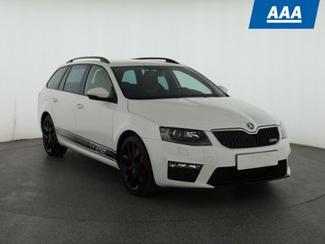 2.0 TDI, Kůže, Navi