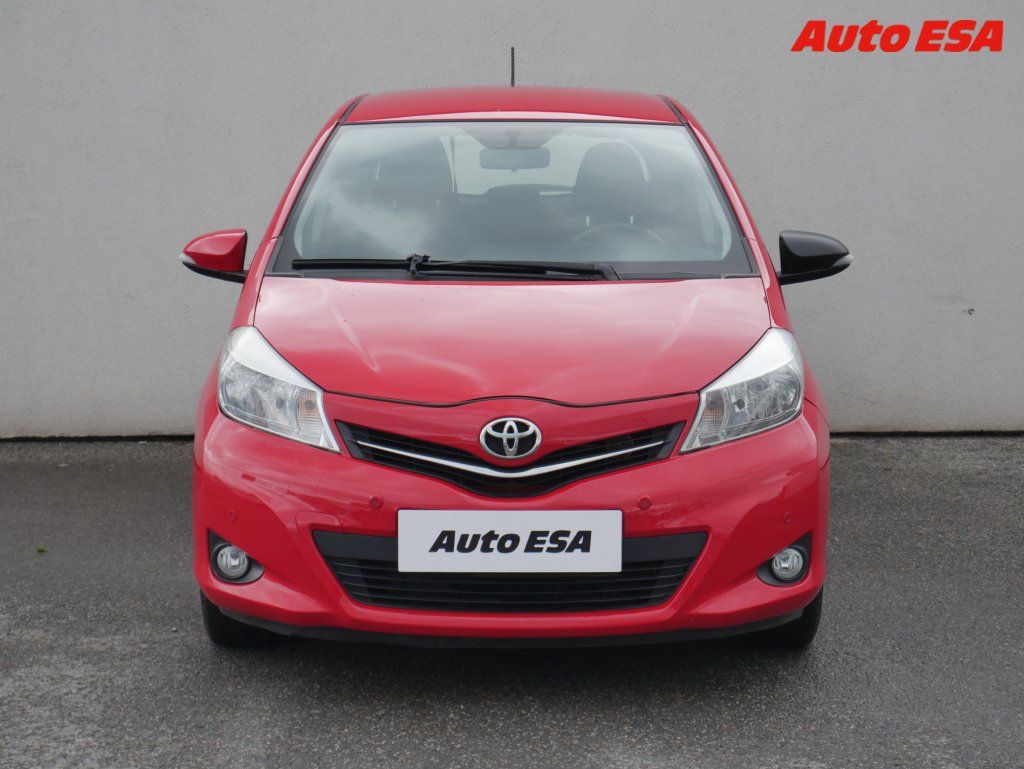 Toyota Yaris, 1.3 VVT-I,ČR - fotka 2