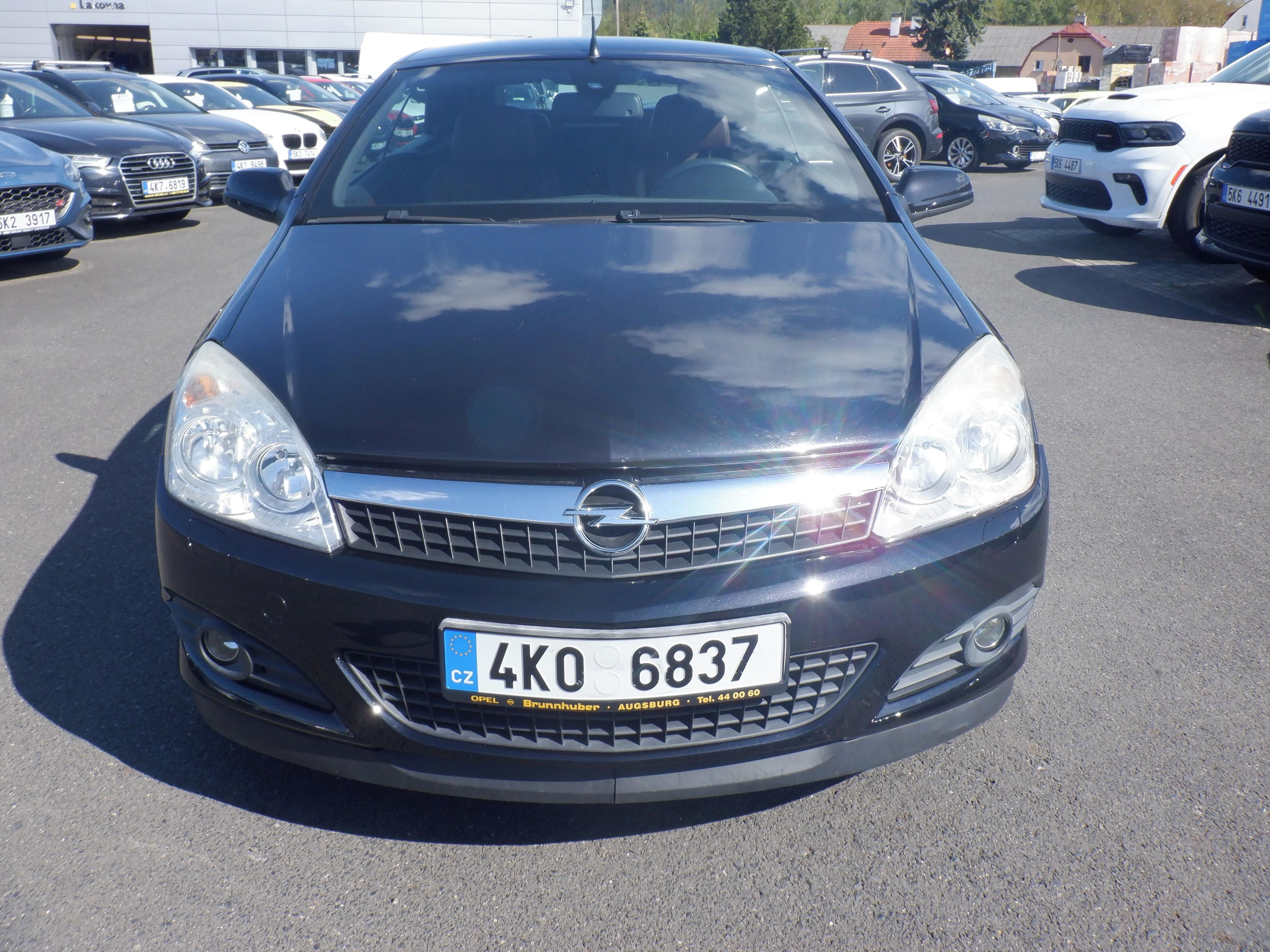Opel Astra, 1.8 EcoTec TT Cabrio - fotka 3
