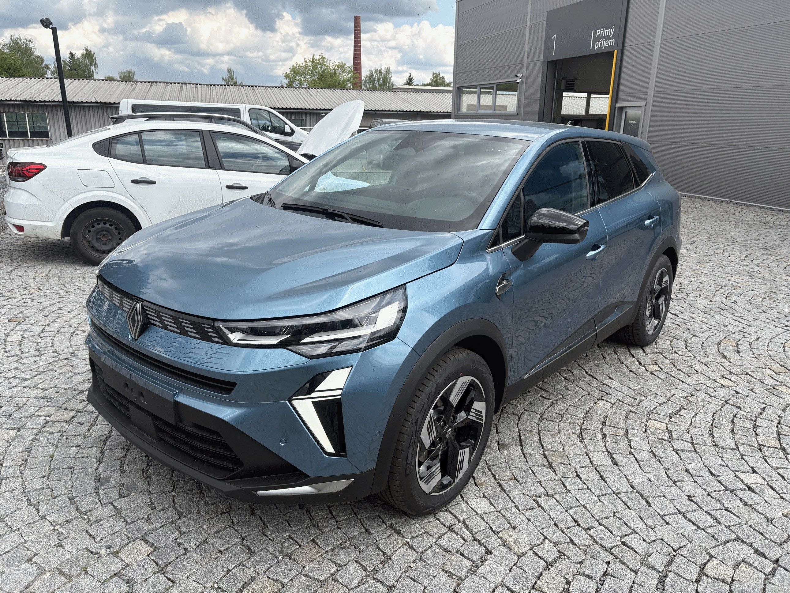 Renault Symbioz, Techno E-Tech 160 fullhybrid - fotka 5