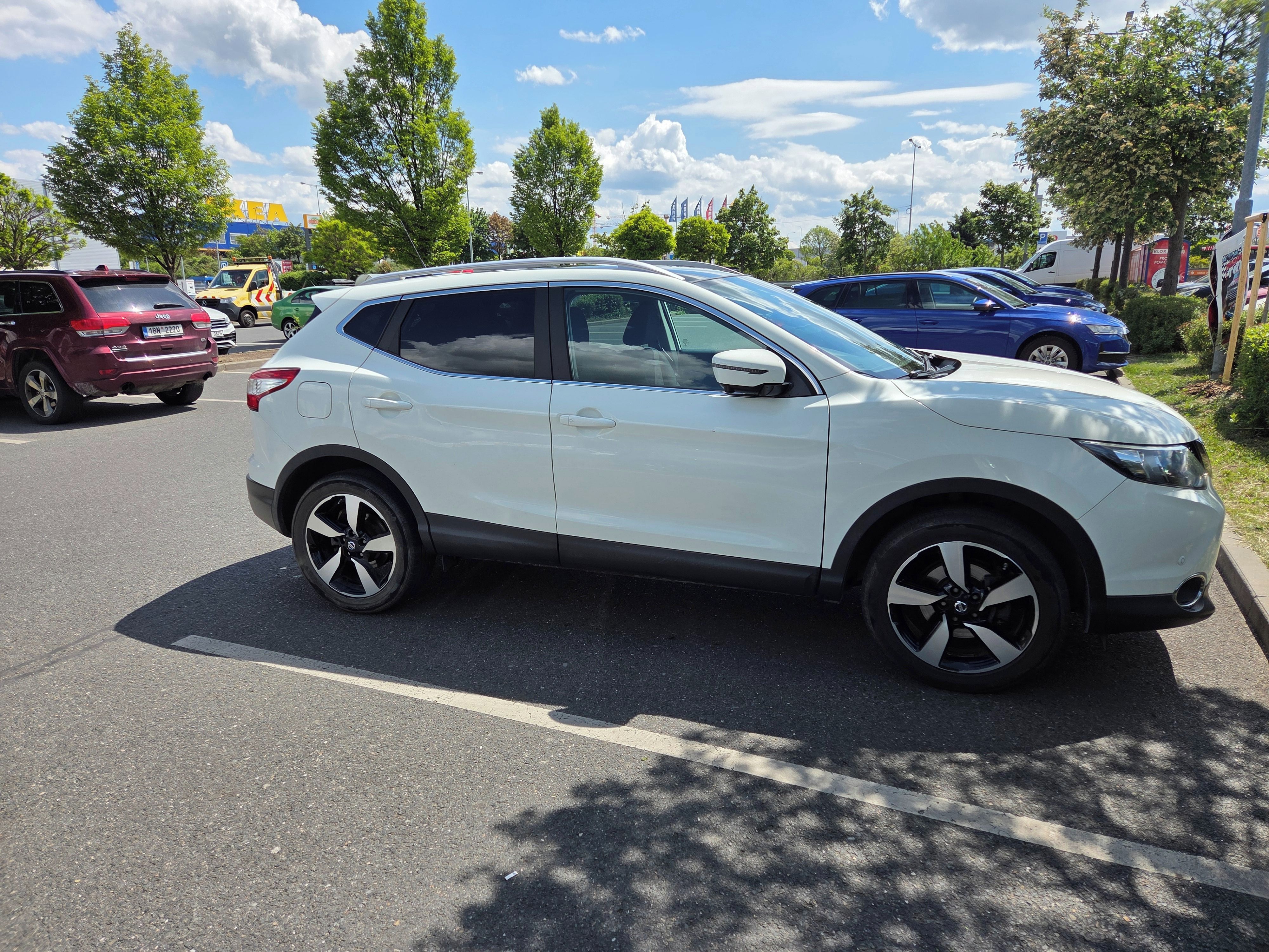 Nissan Qashqai, Nissan Qashqai 1.2 PT - fotka 2