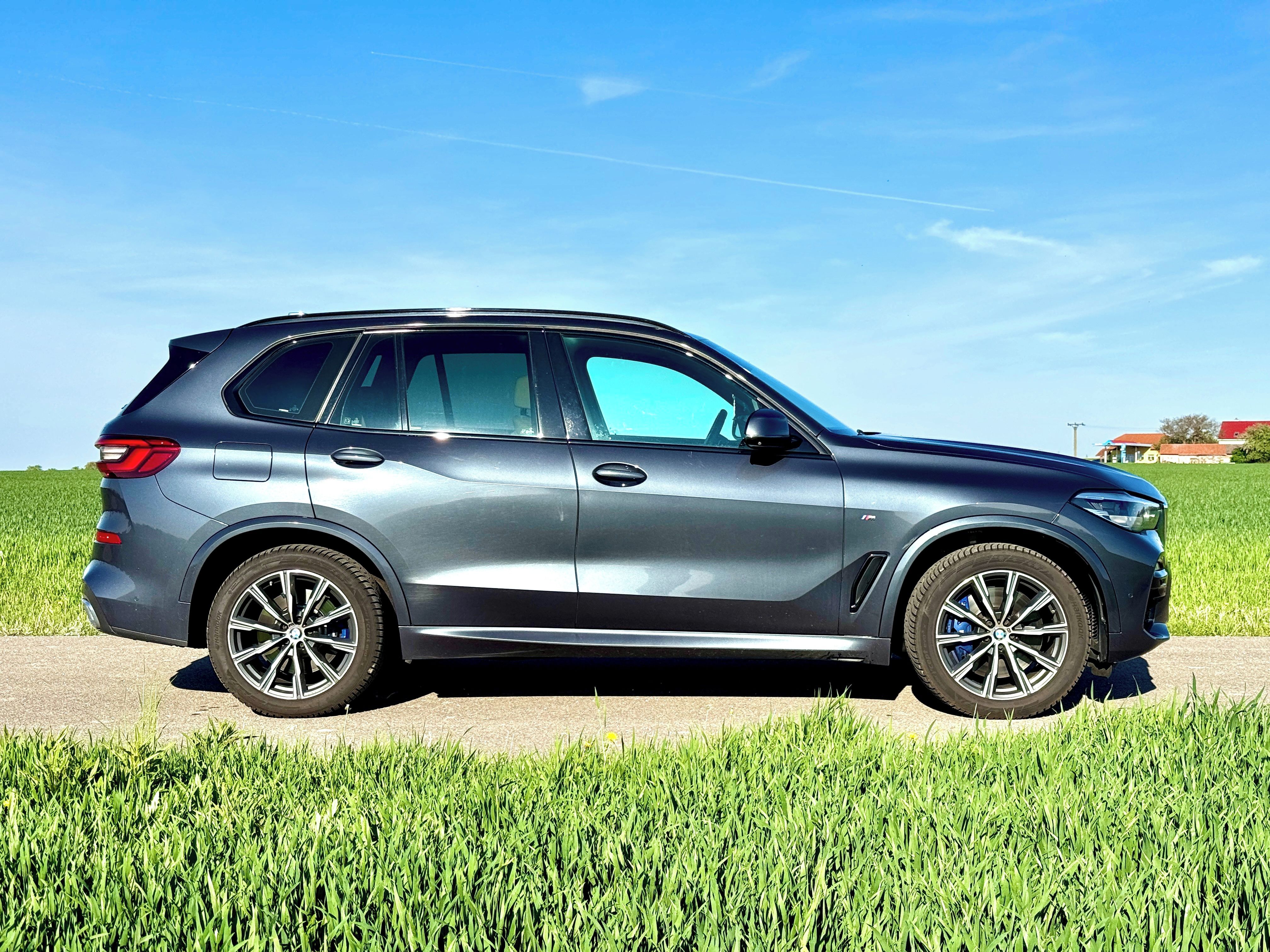 BMW X5, 3.0d INDIVIDUAL M ČR MASÁŽE - fotka 4