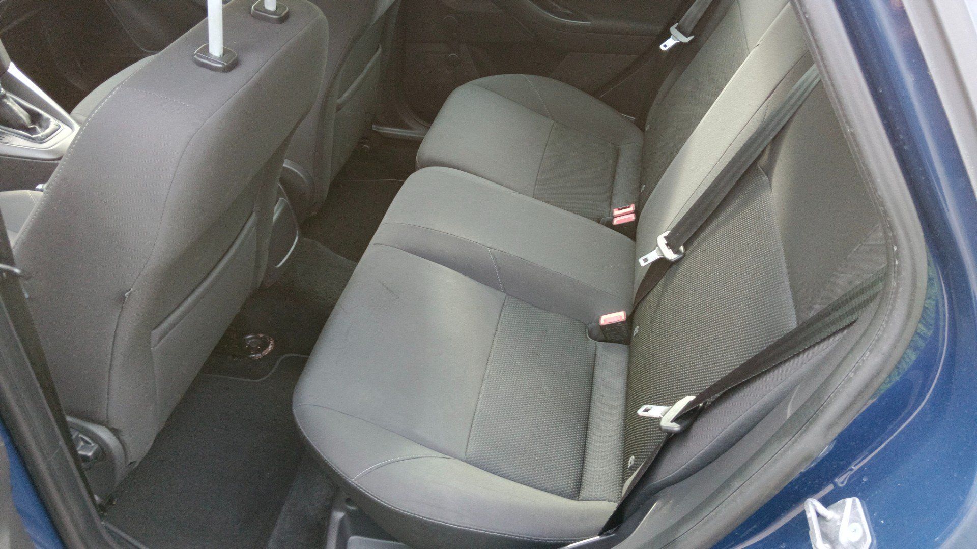 Ford Focus, 1.6 16 V 77KW - fotka 6