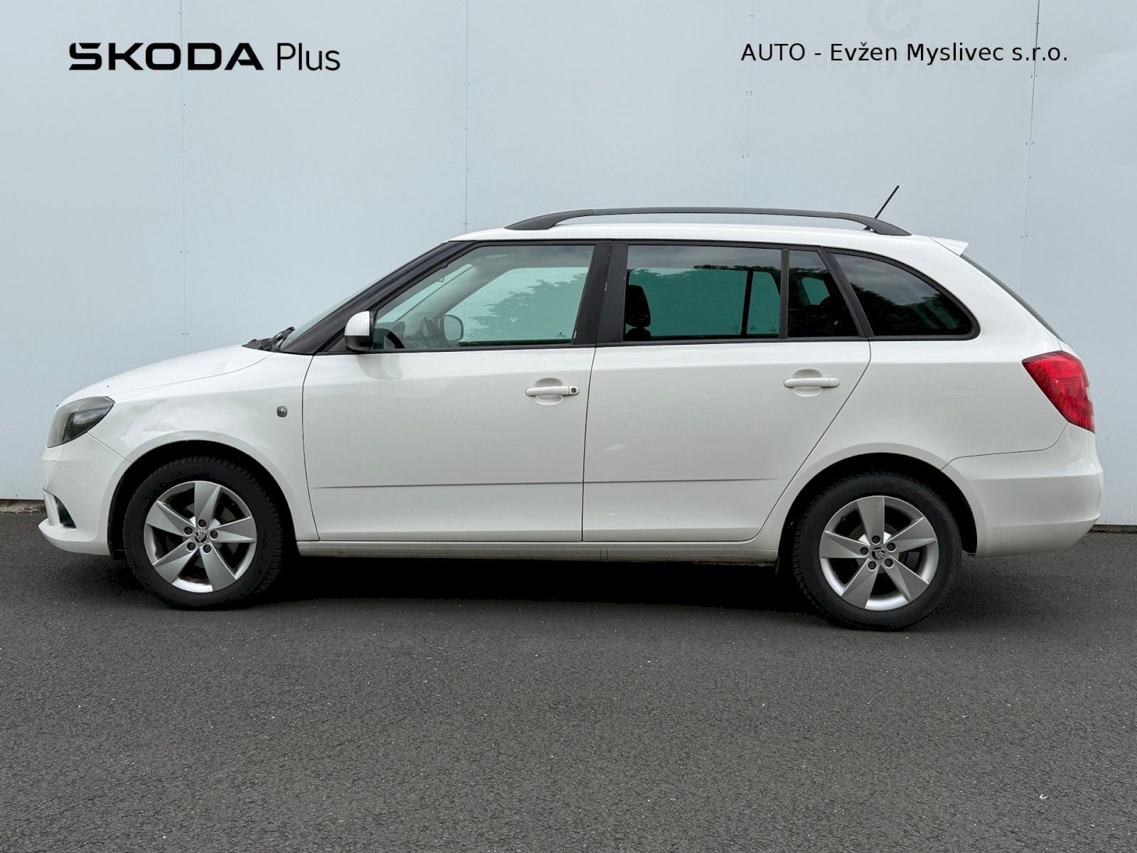 Škoda Fabia, COMBI Ambition 1,2TSI 63kW M5 - fotka 3