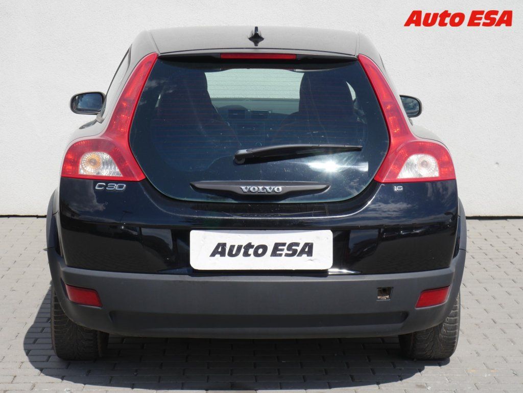 Volvo C30, 1.6i,ČR - fotka 5