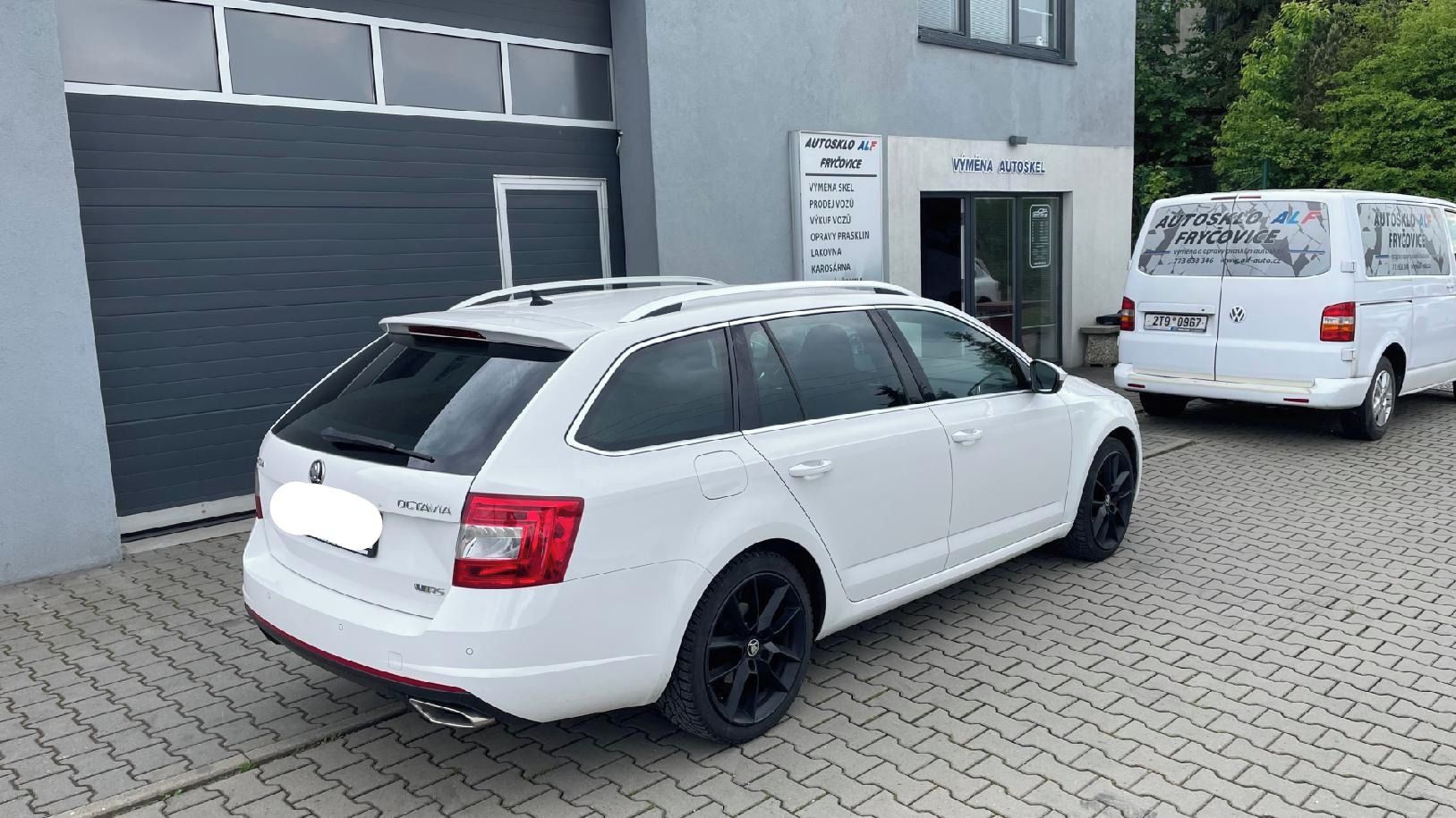 Škoda Octavia, 2.0 RS 135KW // 142tkm // - fotka 6