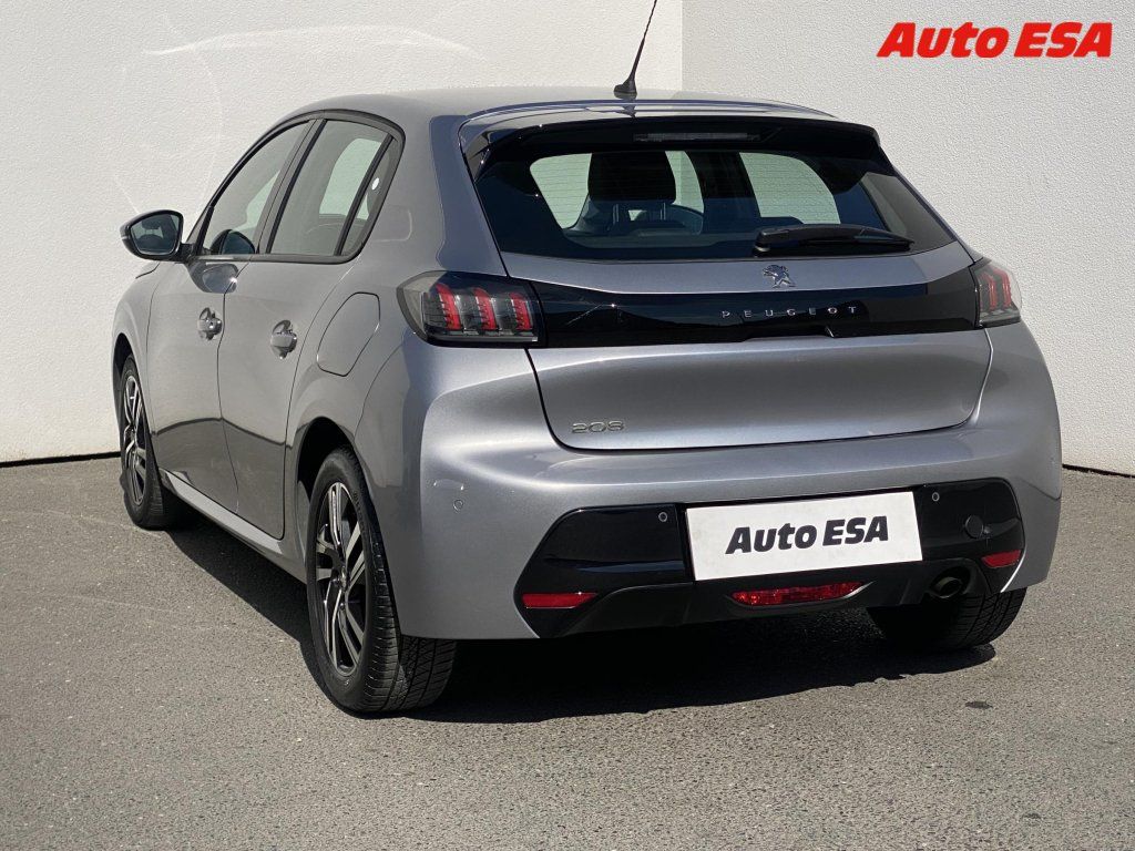 Peugeot 208, 1.2,Allure - fotka 6