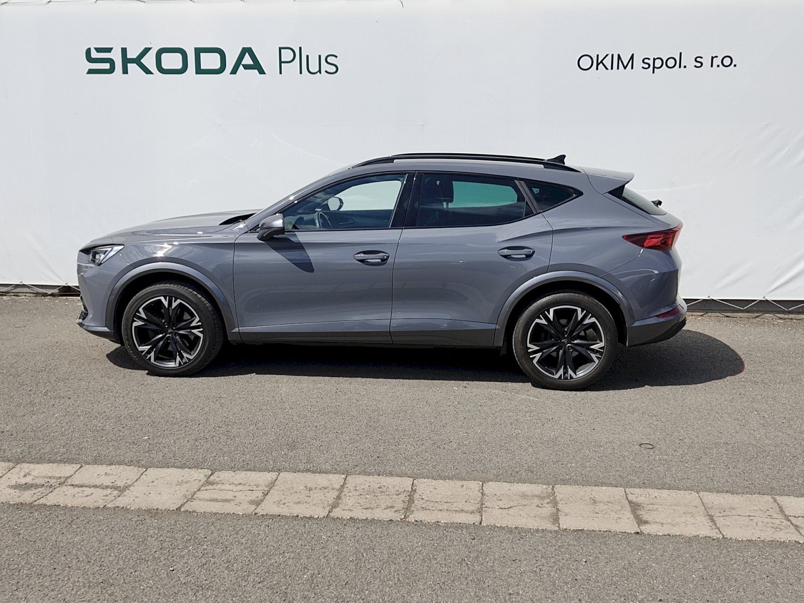 Cupra Formentor, 2,0 tsi 140 Kw DSG 4Drive - fotka 3