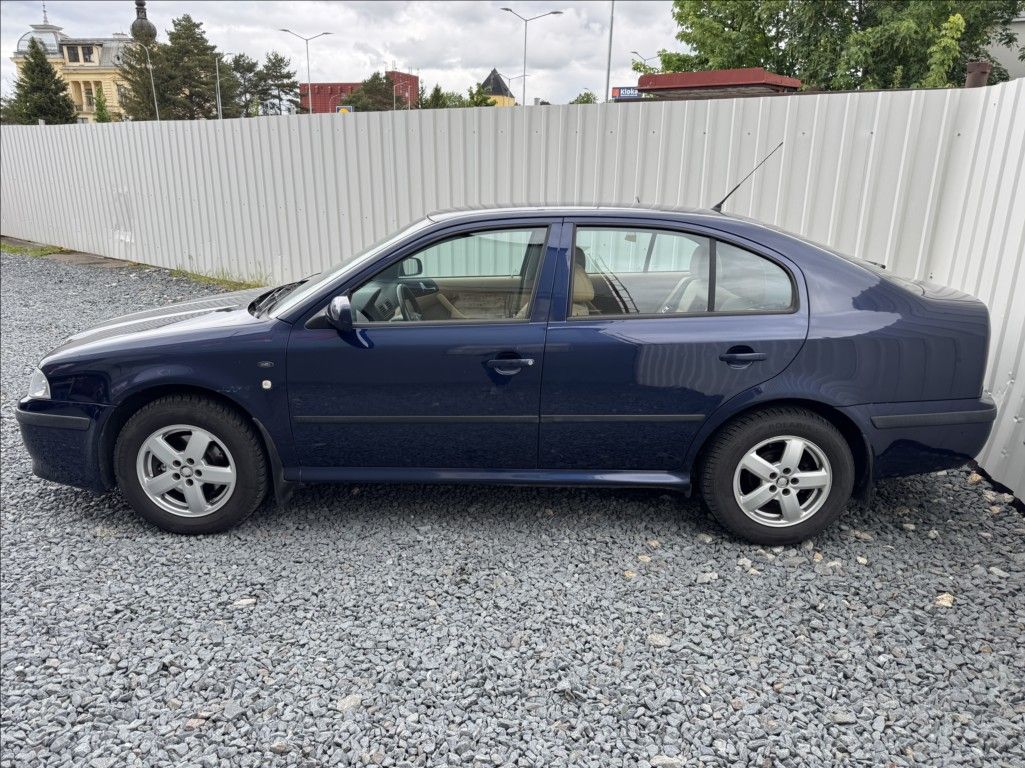 Škoda Octavia, 1,9 TDI 81kW ELEGANCE původ ČR - fotka 4