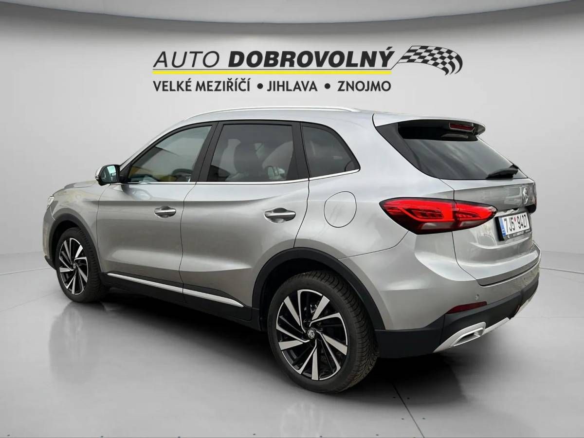 MG ZS, HEV EXCLUSIVE 1.5L (145kW) SUV - fotka 5