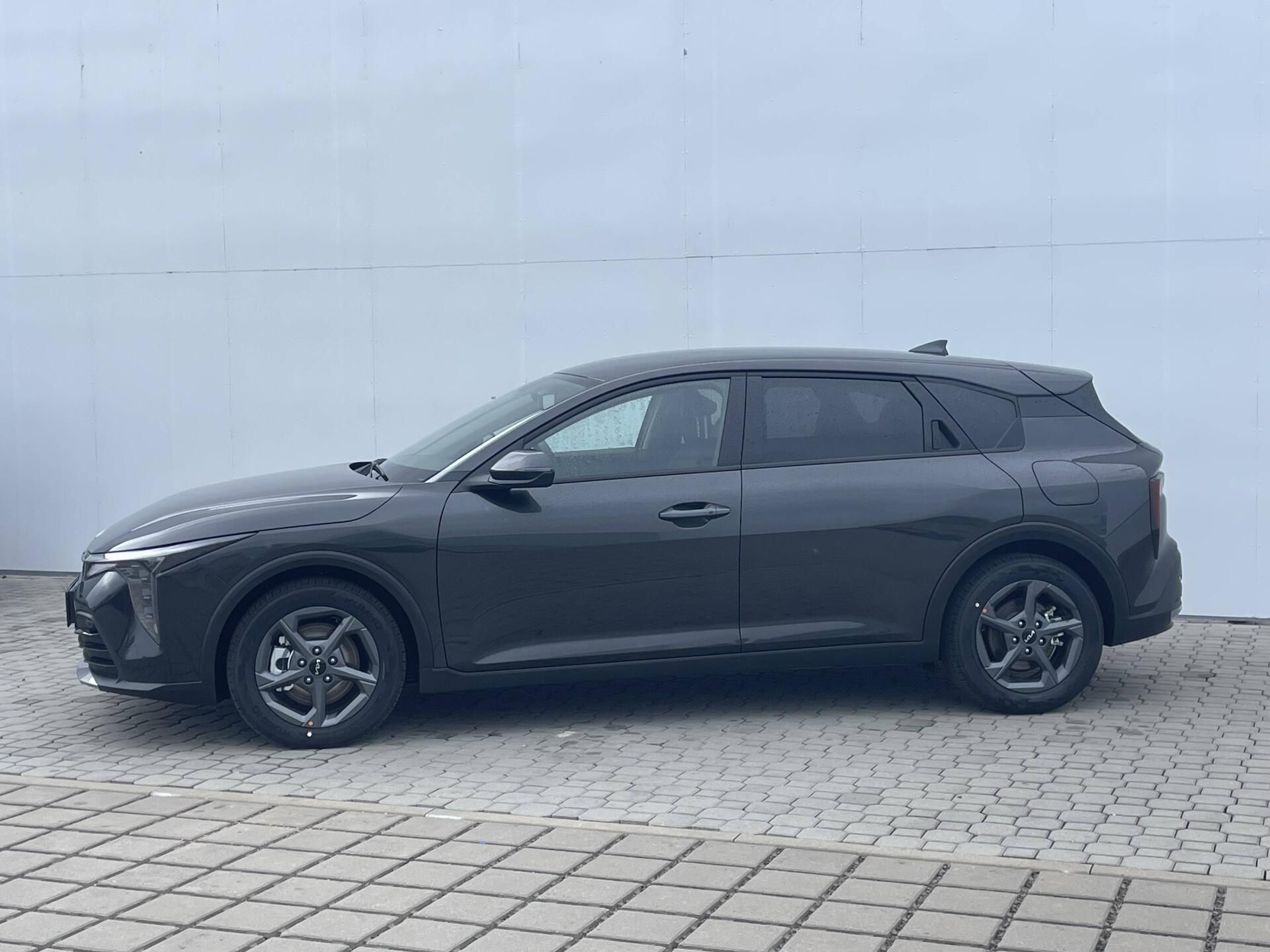Kia K4, EXCLUSIVE 1,0 T-GDi - fotka 3