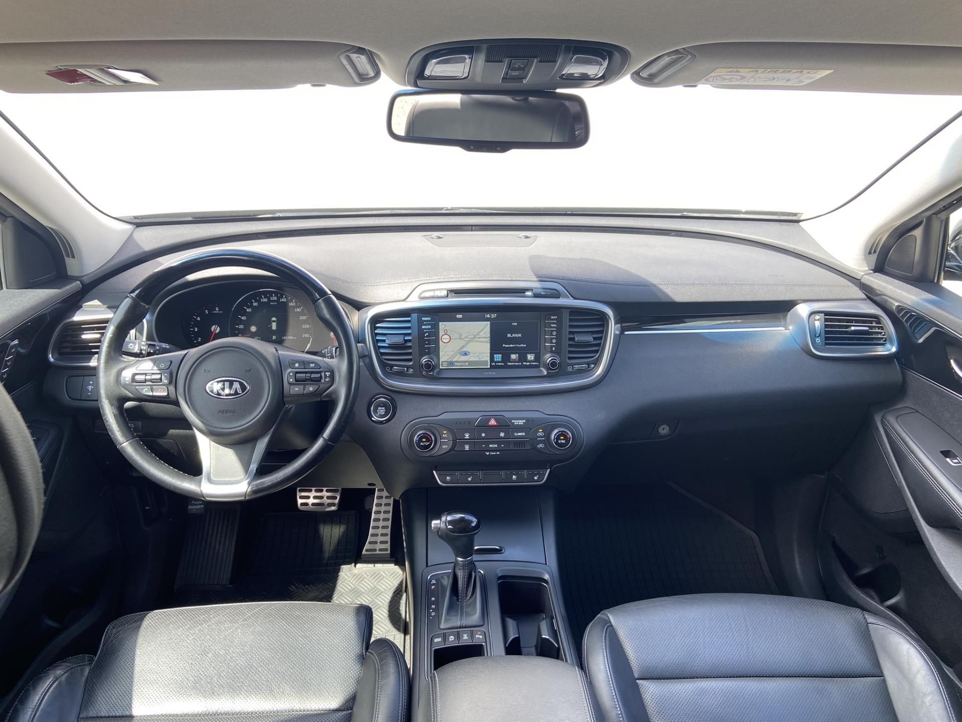 Kia Sorento, 2.2 CRDi 147kW AT AWD Premium - fotka 5