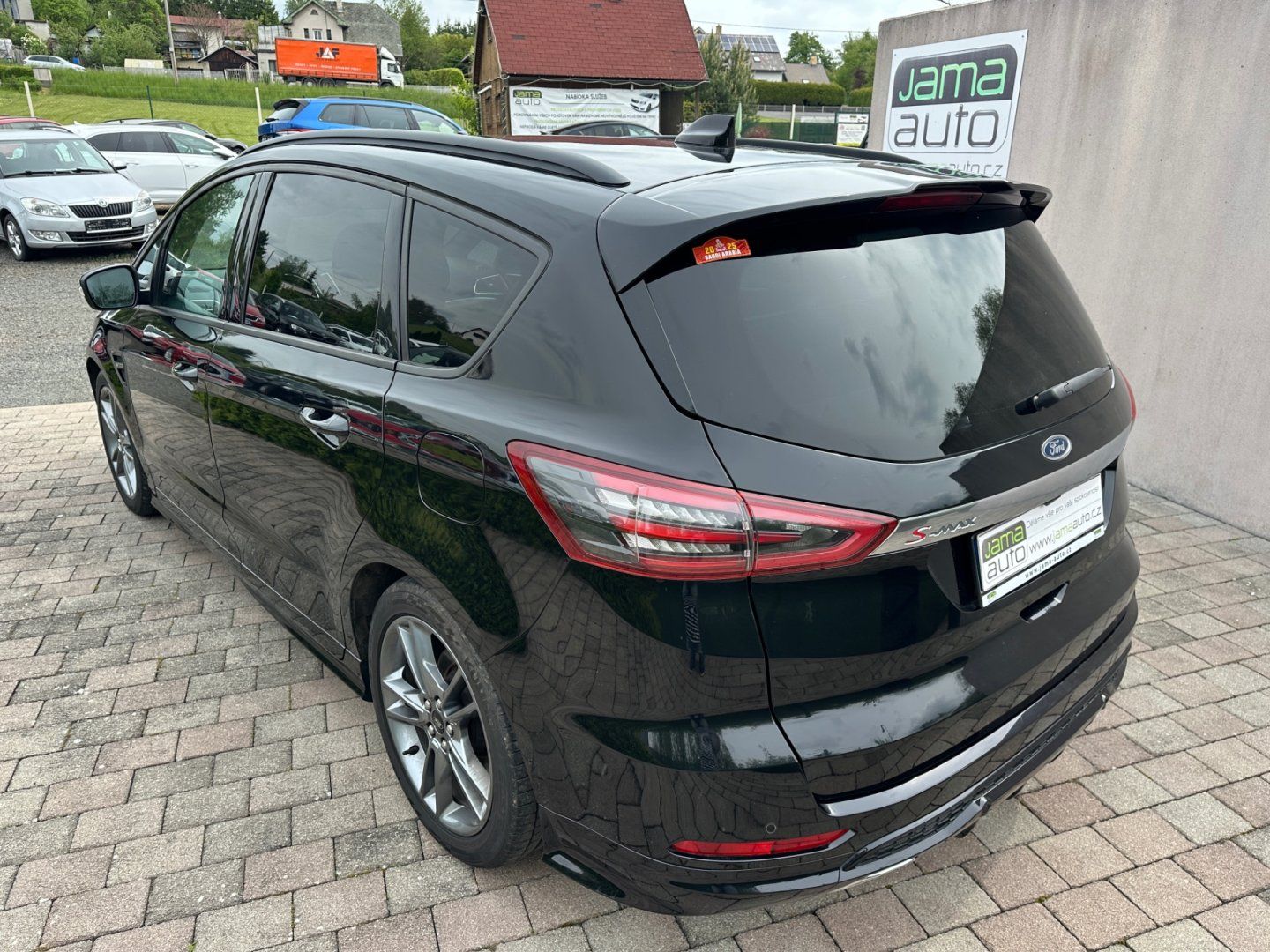 Ford S-MAX, 2.0EcoBlue 177kW ST-Line TAŽNÉ - fotka 5