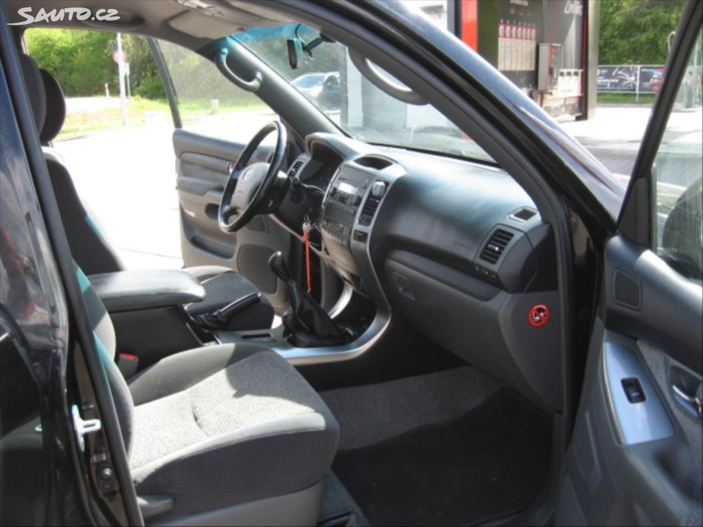 TOYOTA LAND CRUISER 3.0 D-4D 166CH