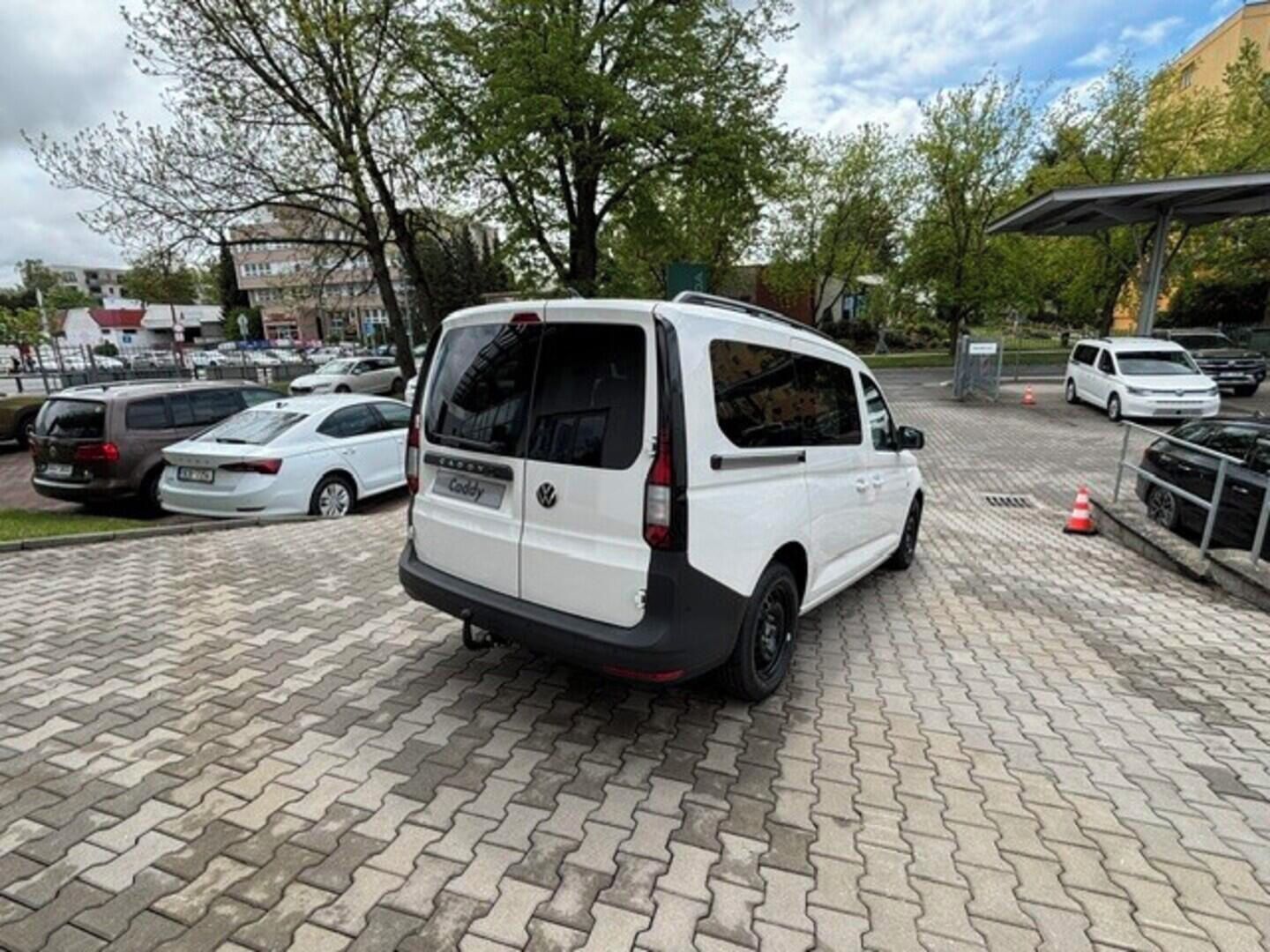 Volkswagen Caddy, Maxi  2,0 75 kW - fotka 4