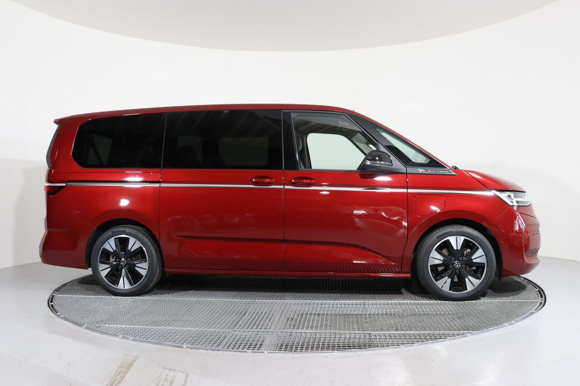 Volkswagen Multivan, Long Style 1,5 TSI Hybrid 4Mot - fotka 3