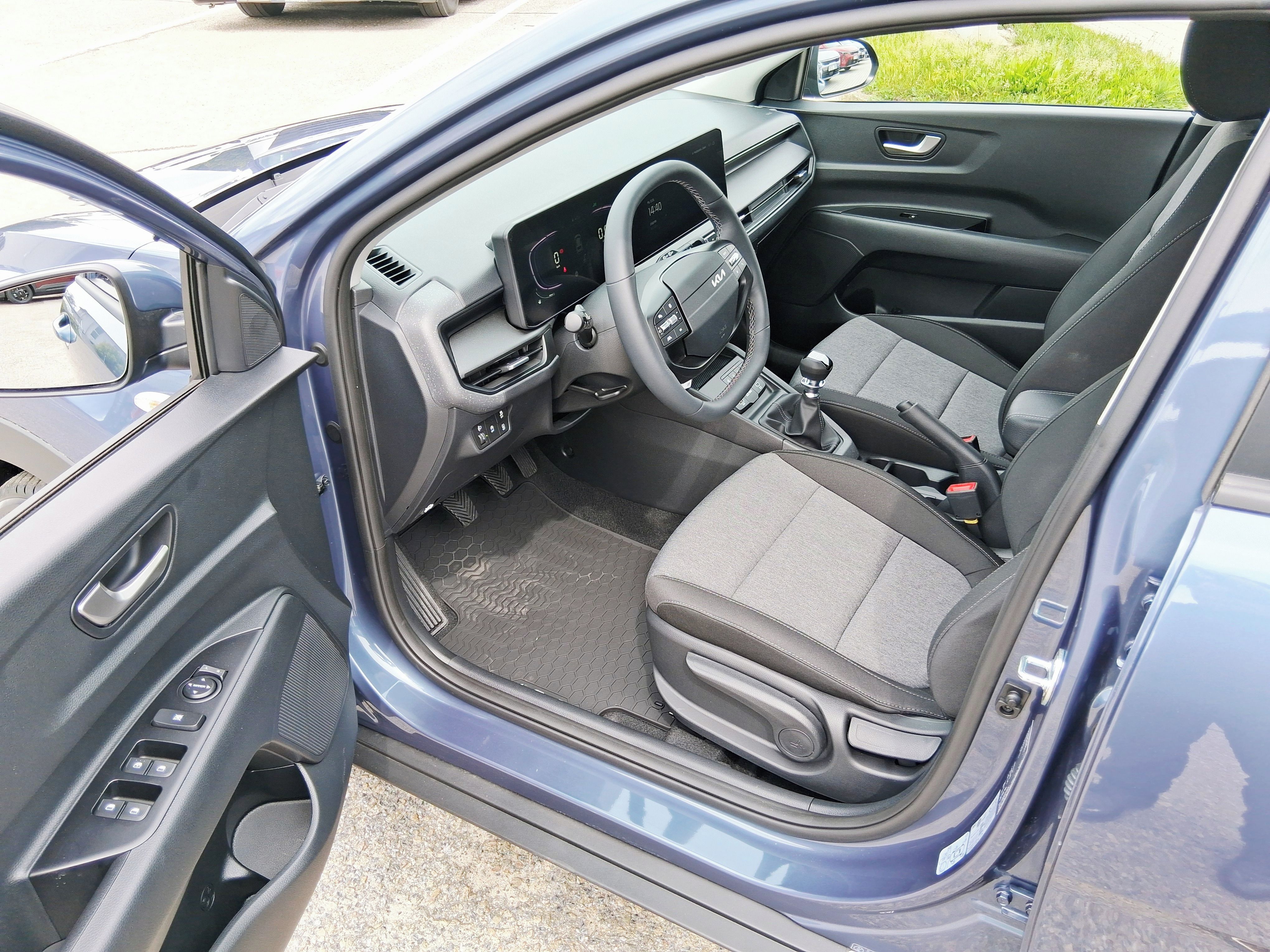 Kia Stonic, 1.0 T-GDI 74 kW - fotka 6