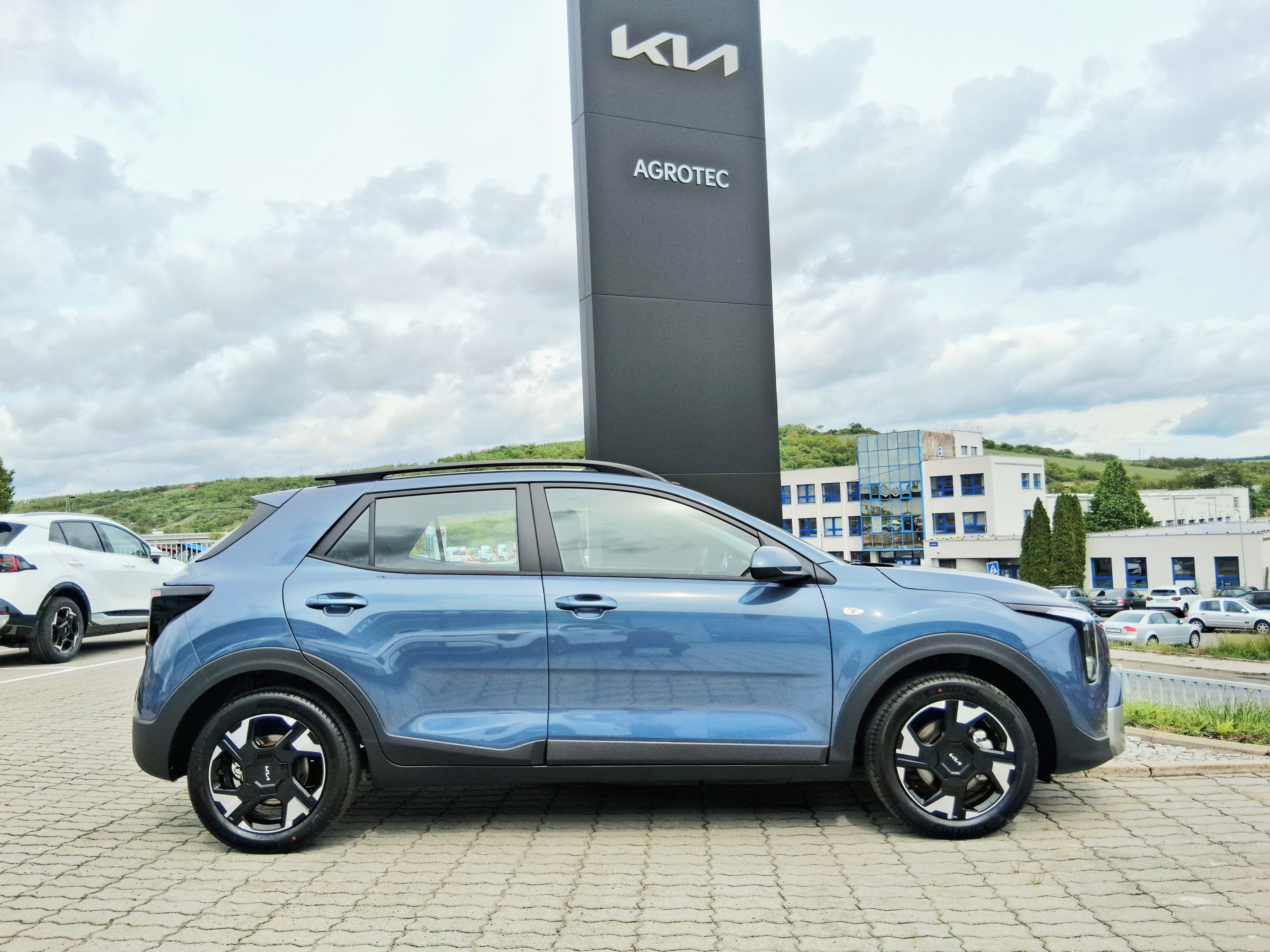 Kia Stonic, 1.0 T-GDI 74 kW - fotka 5