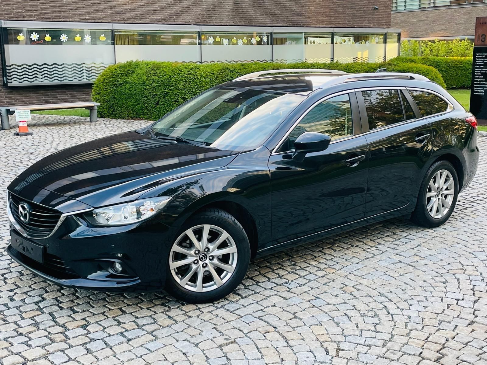 Mazda 6, 2.0i MANUÁL VÝHŘEV 1MAJITEL - fotka 4
