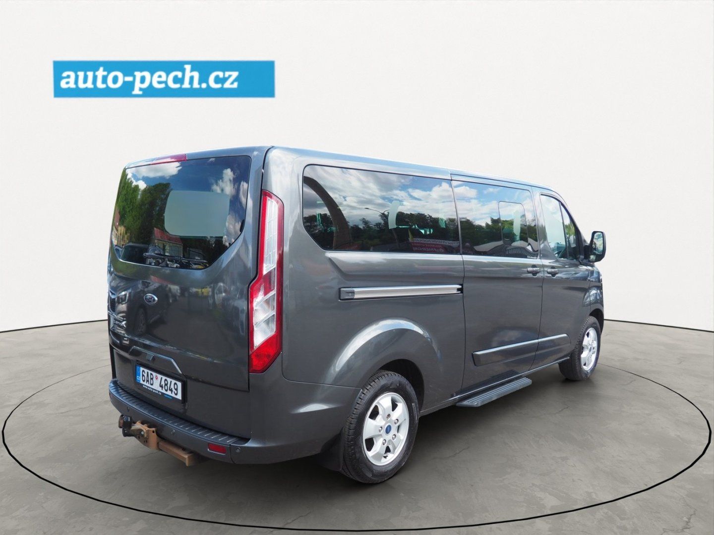 Ford Tourneo Custom, 2.0 TDCi, 125 kW, 9 míst, ČR - fotka 4