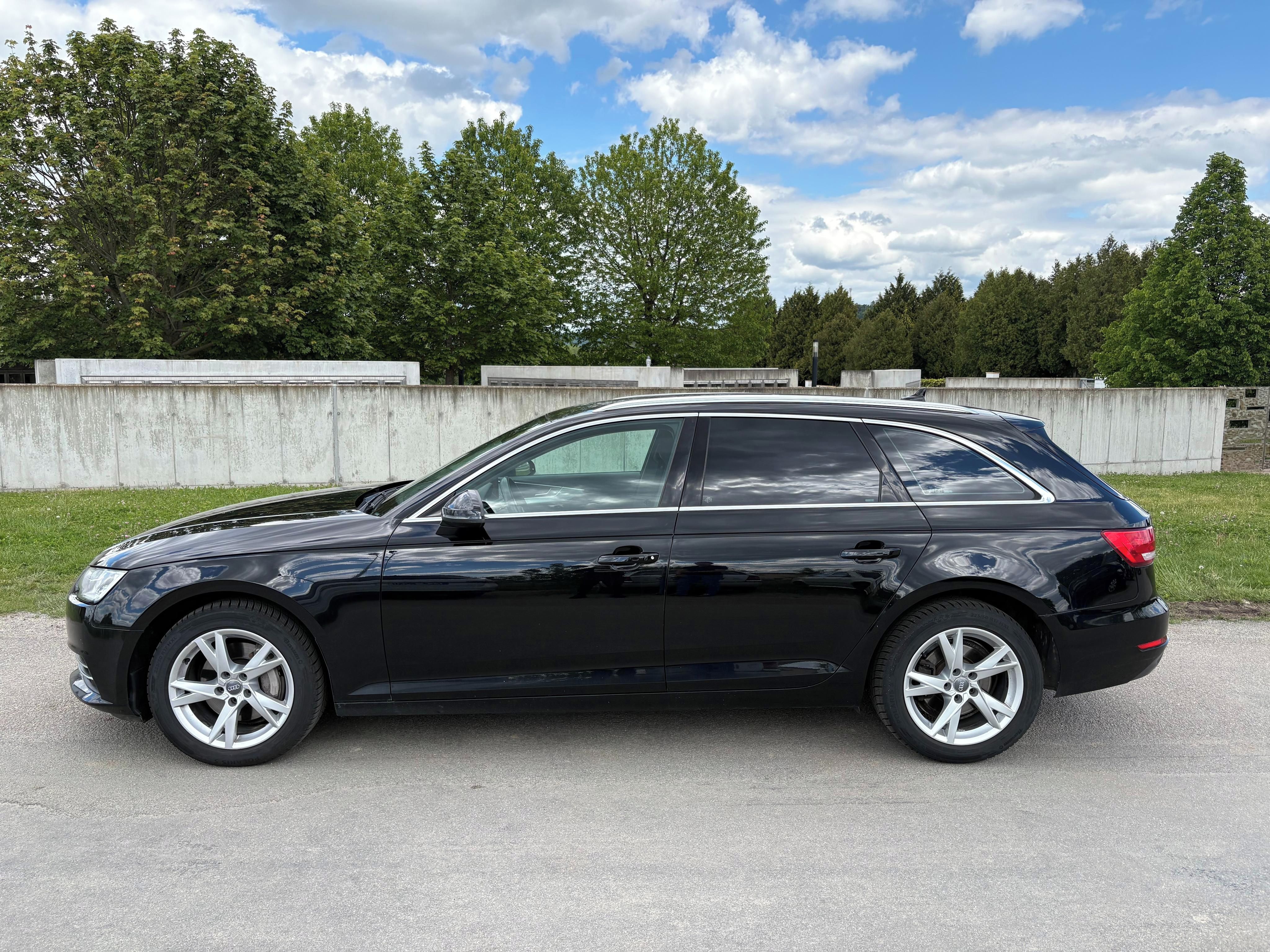 Audi A4 Avant, 3.0TDi-160kW Nezávislé topení - fotka 3