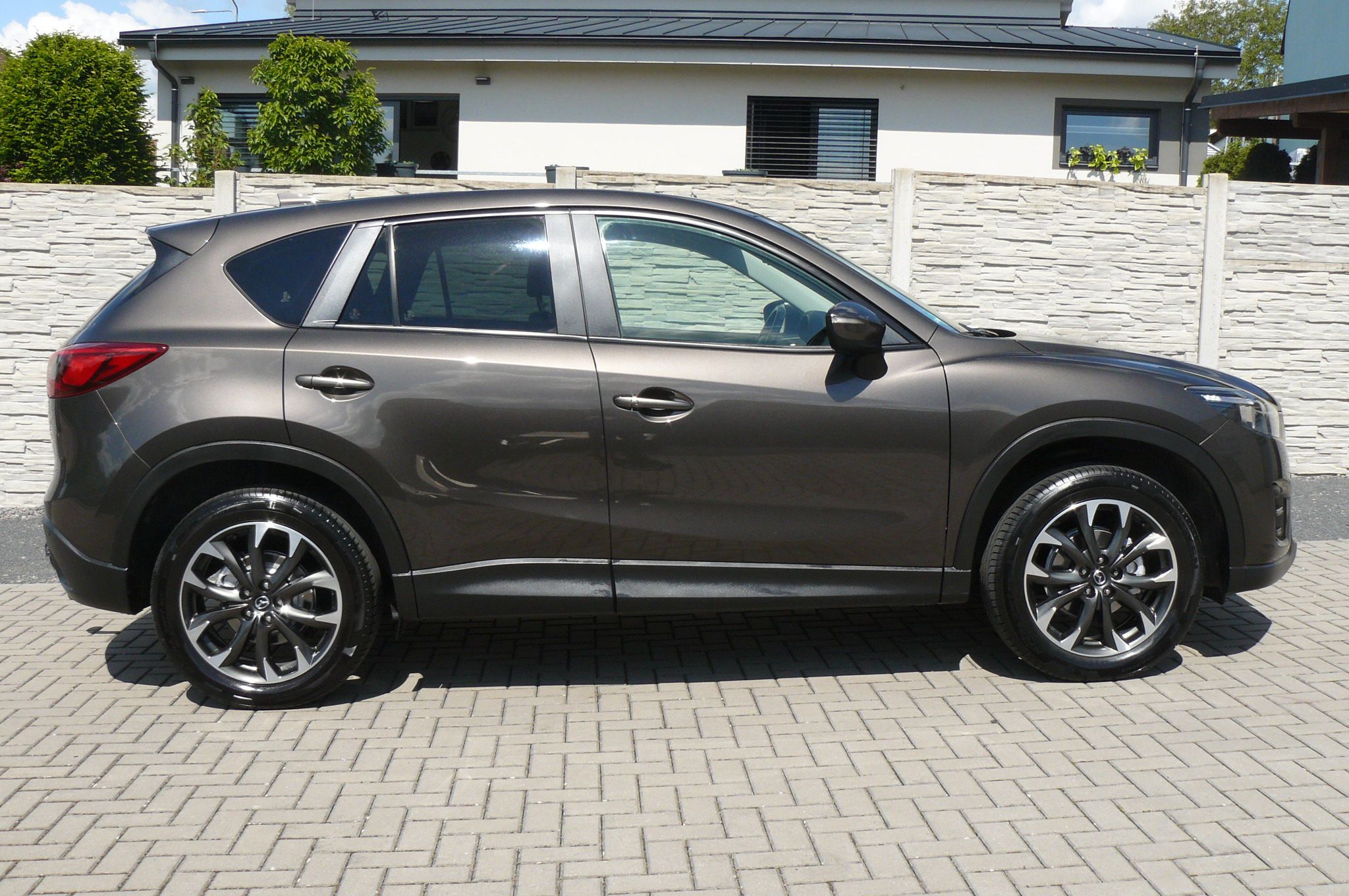 Mazda CX-5, 2.5i, 141kW, FULL LED, KAMERA - fotka 3