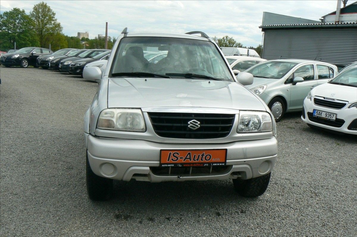 Suzuki Grand Vitara, 2,0 4x4 koroze - fotka 3