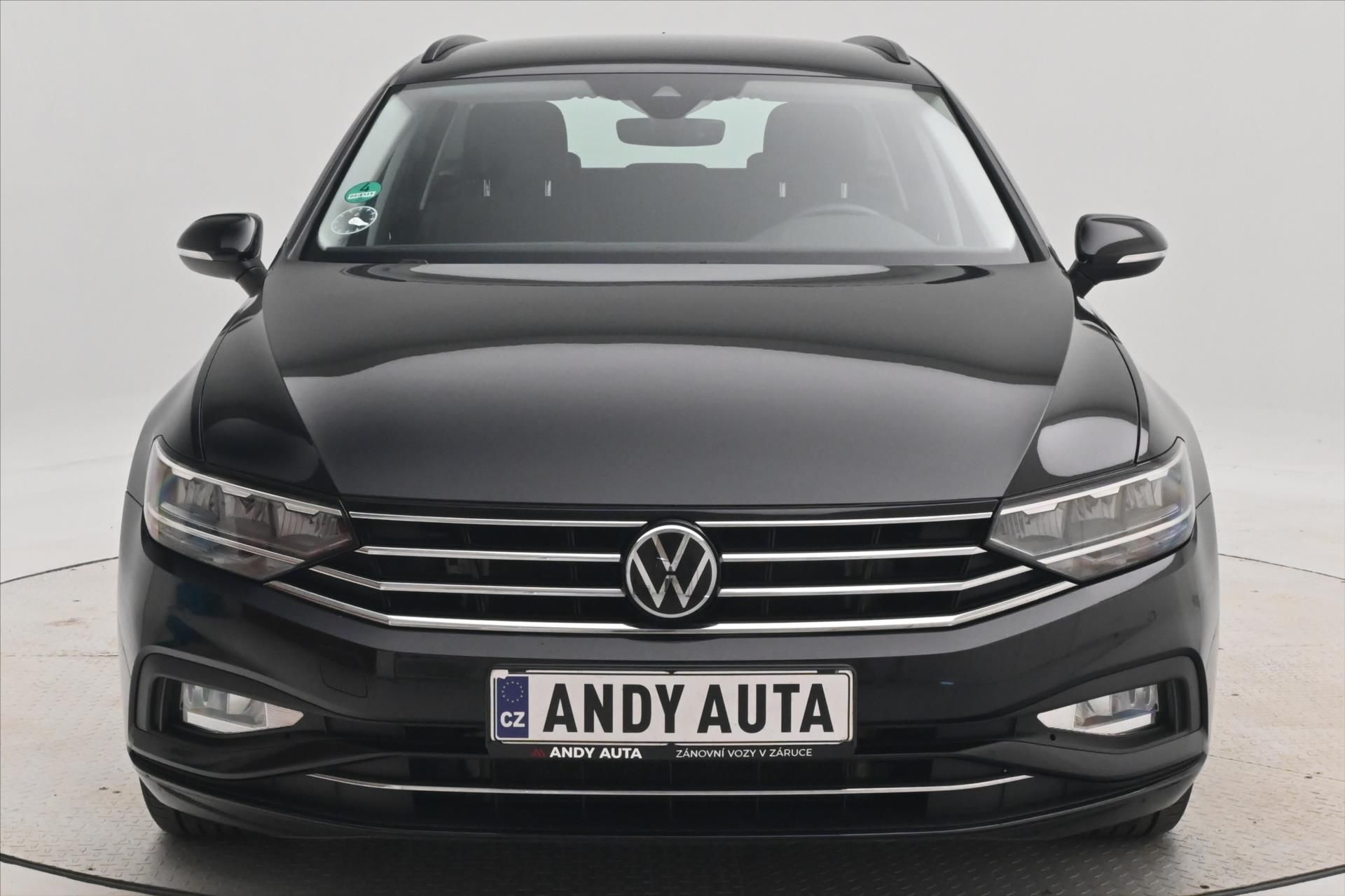 Volkswagen Passat, 2,0 TDI 110 kW DSG Business VŮ - fotka 2
