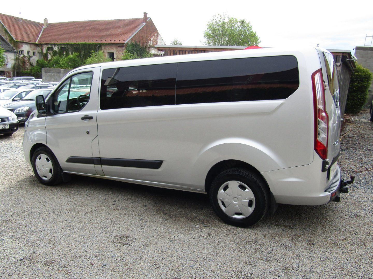 Ford Transit Custom, 2.0 TDCi 96kW  8 MÍST - fotka 4