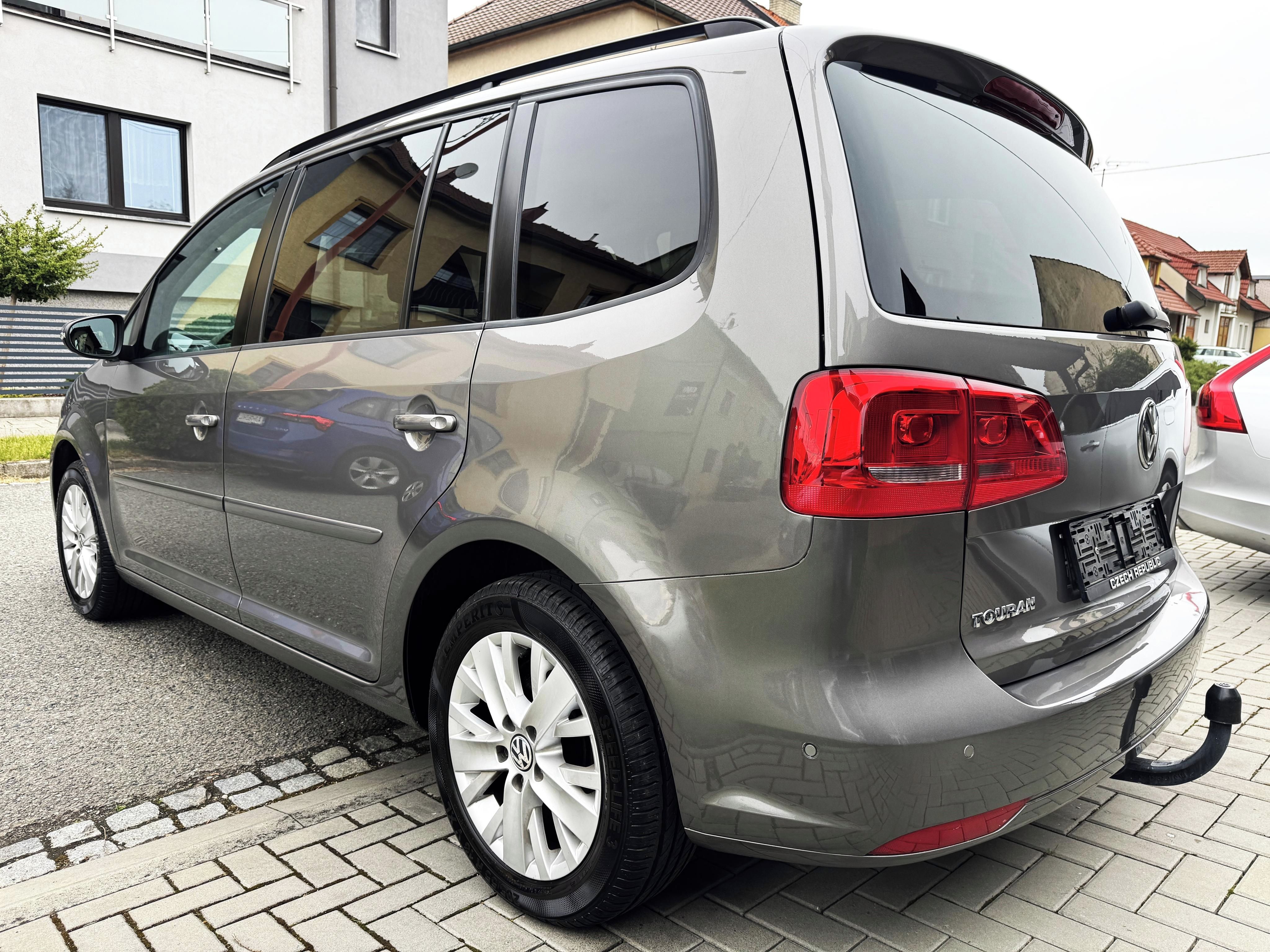 Volkswagen Touran, 1.4TSI DSG,NAVI,KAMERA,TAŽNÉ, - fotka 5