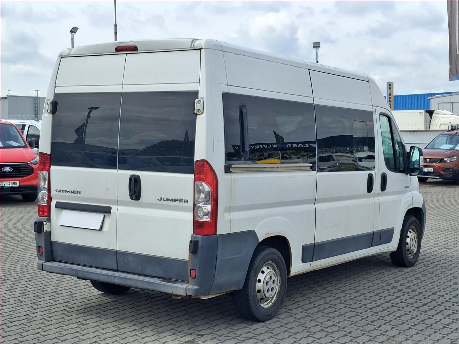 Citroën Jumper, 2.2 HDi, L2H2, Kombi, 9 míst - fotka 5