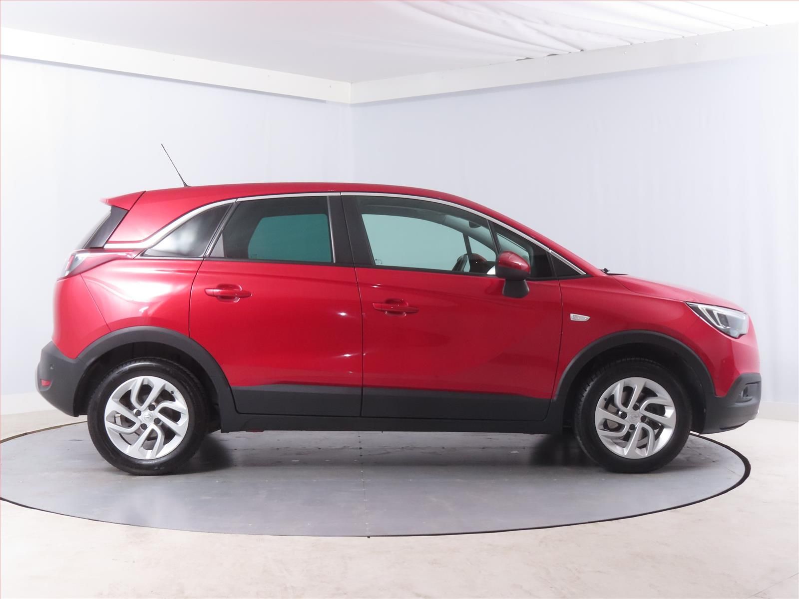 Opel Crossland, 1.2 Turbo, Automat, ČR,1.maj - fotka 6