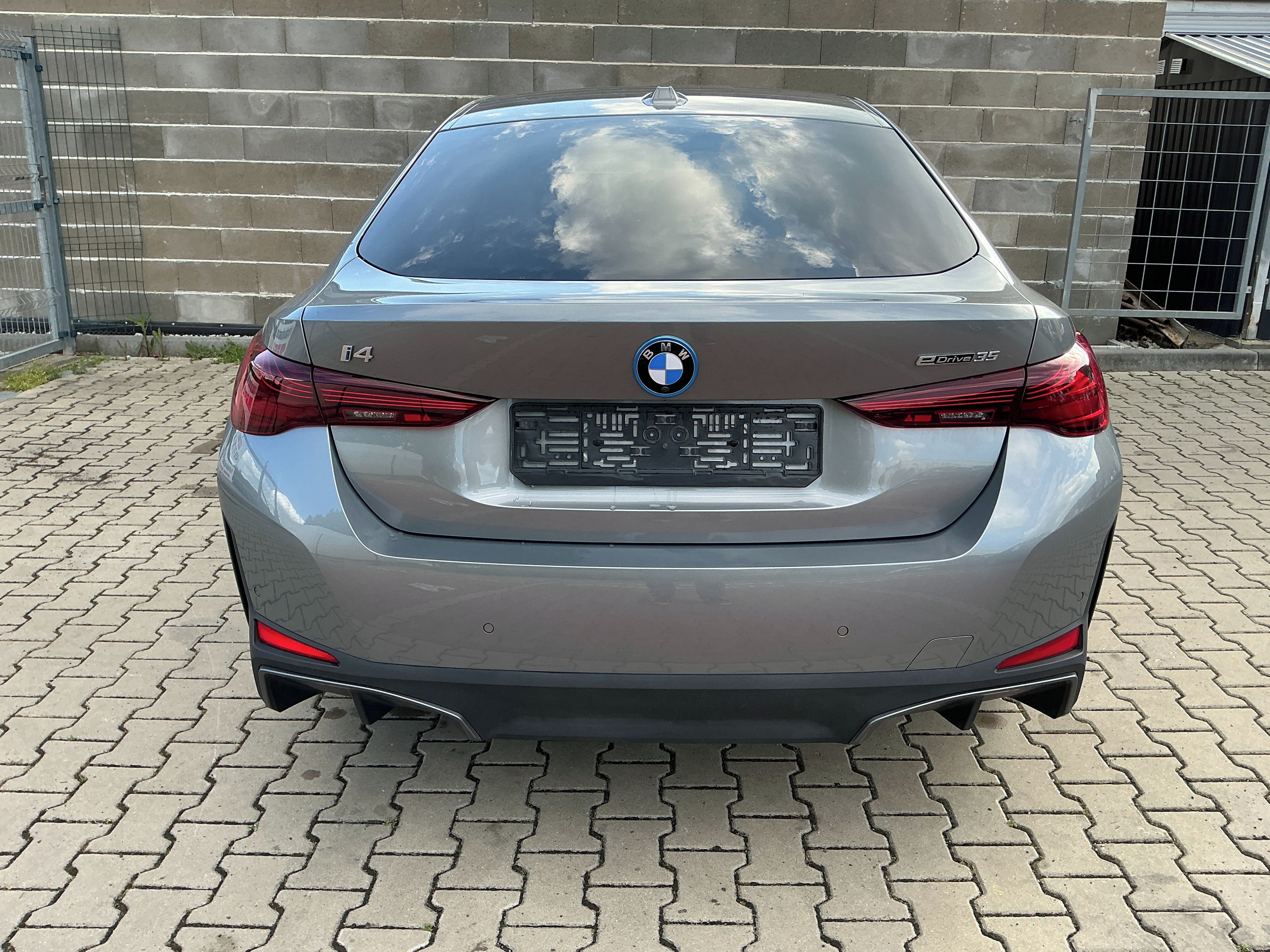 BMW i4, i4 Facelift LCI - fotka 4