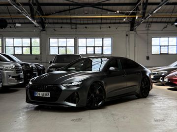 Audi RS7 4.0 V8 Bi-Turbo