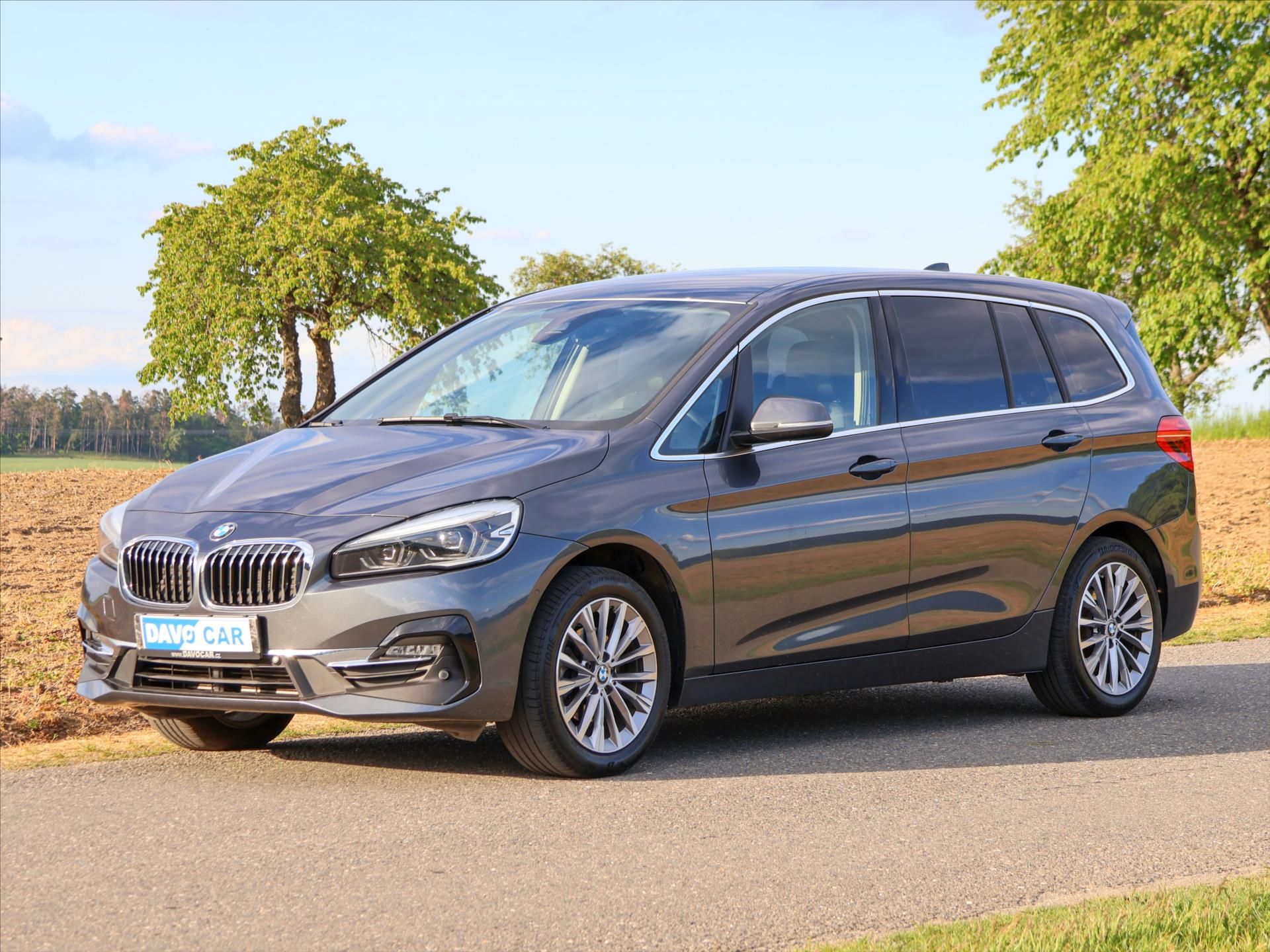 BMW Řada 2, 1,5 216d Automat CZ Kůže LED - fotka 3