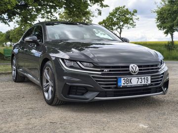 R-line 2.0 TDi 110kW Manuál/