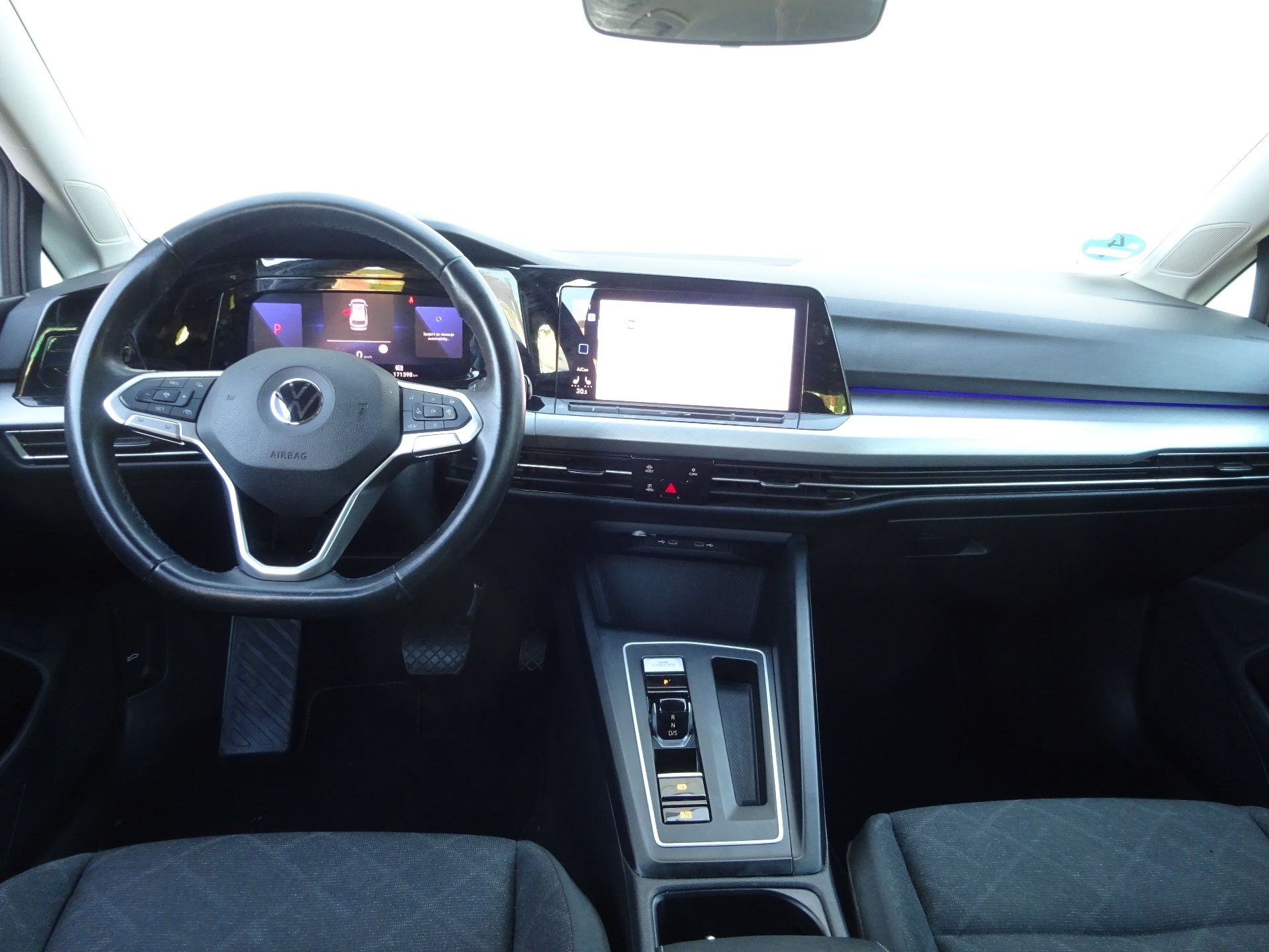 Volkswagen Golf Variant, 2,0TDi /110 kW DSG Life - fotka 5