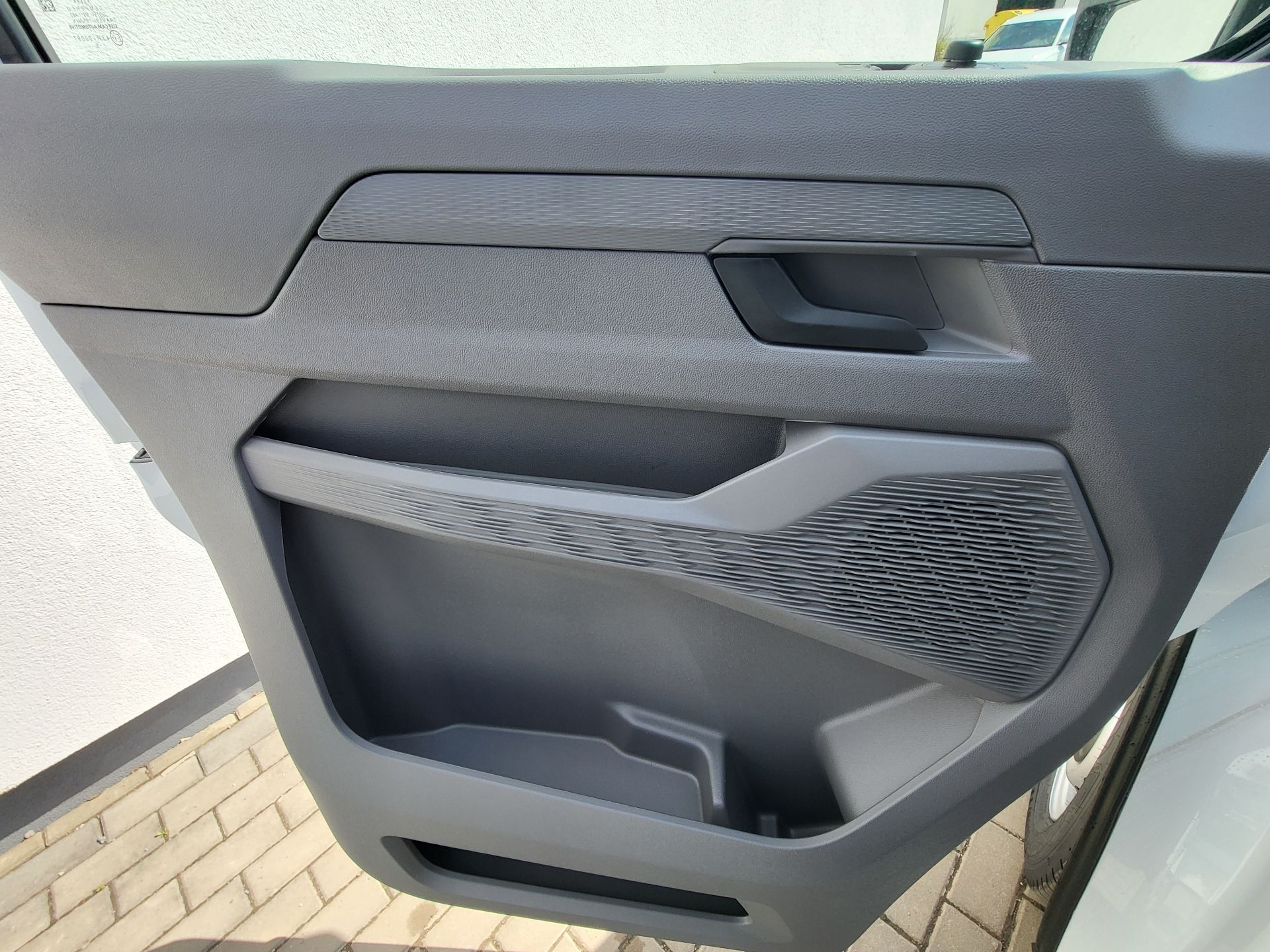 Volkswagen Transporter, Kombi 2,0 TDI 8AUT DR 10km-nov - fotka 6