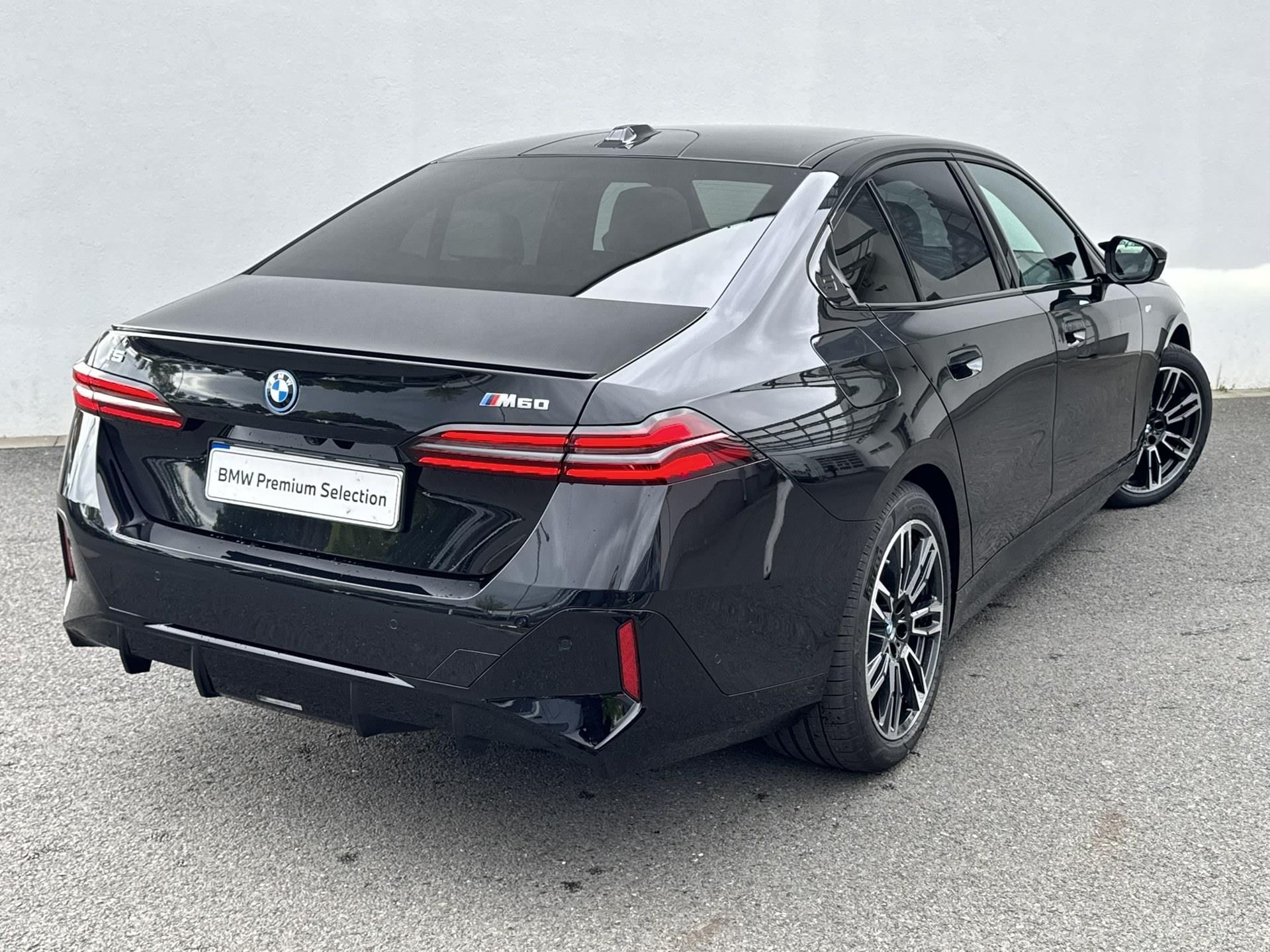 BMW i5, i5 M60 xDrive Sedan - fotka 2