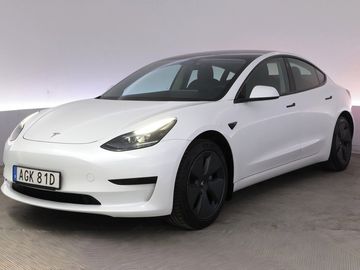 Standard Range RWD Tažné
