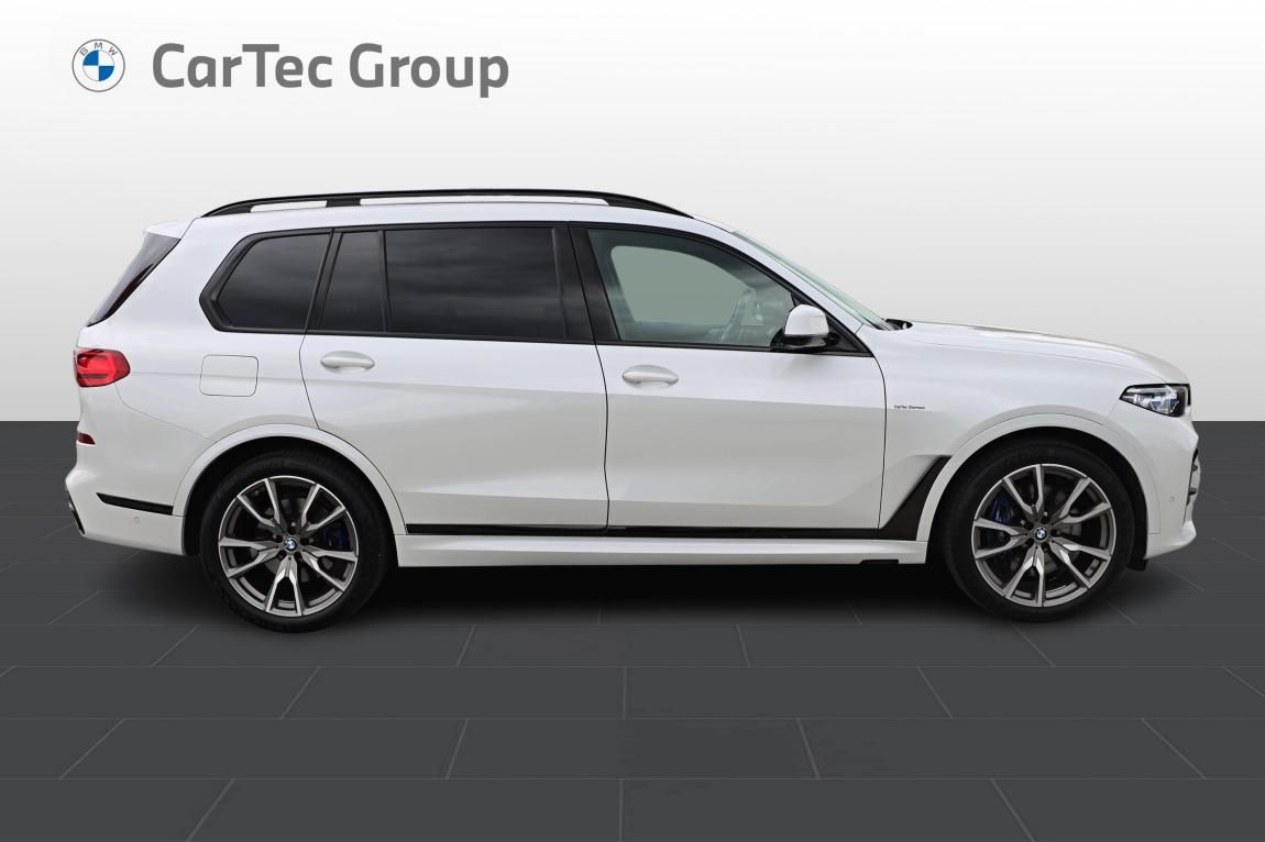 BMW X7, M50d - fotka 6