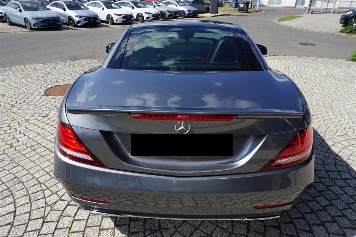 Mercedes-Benz SLC, 3,0 AMG 43 - fotka 5