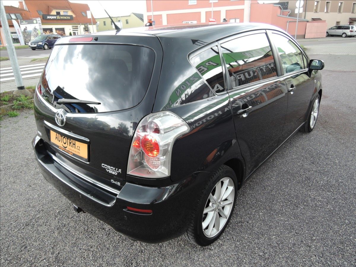 Toyota Corolla Verso, 2,2 D-4D Tažné Senzory - fotka 6
