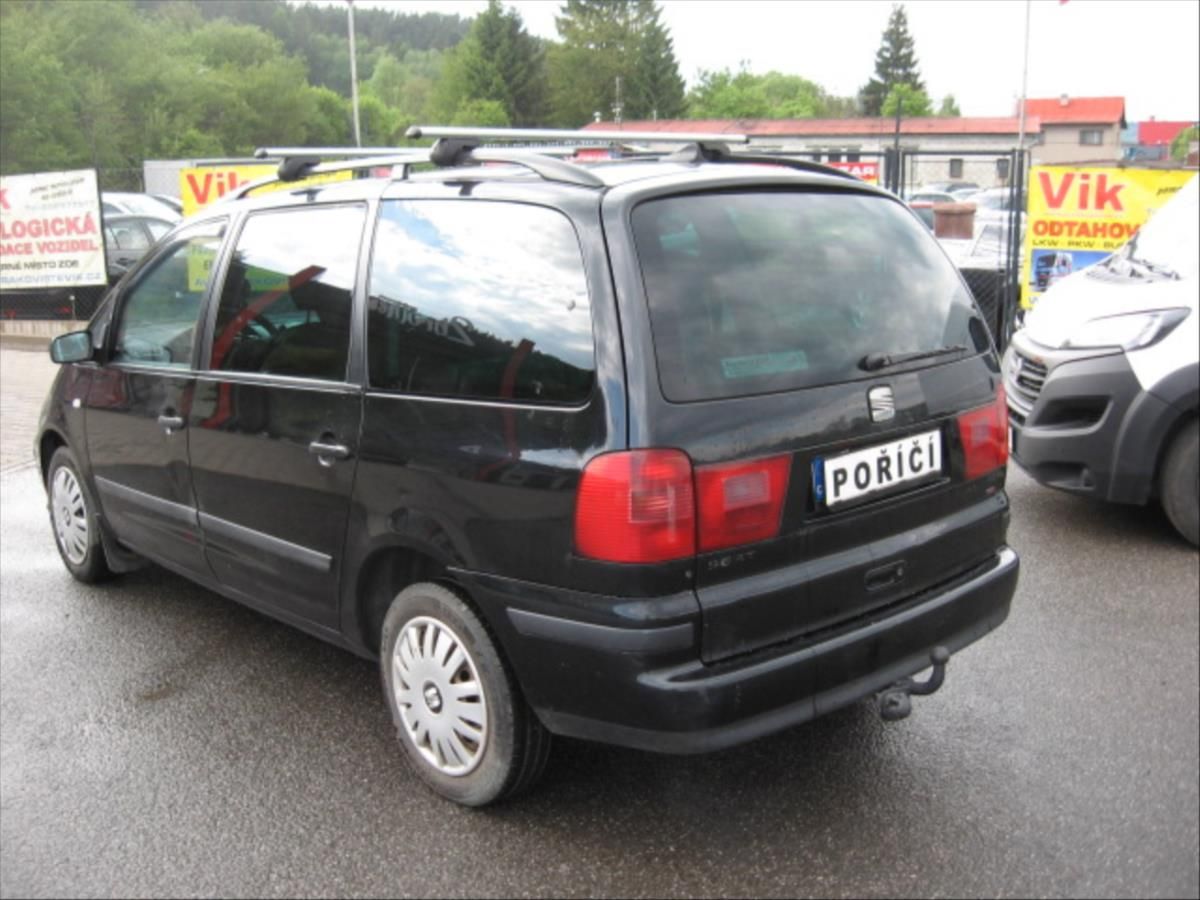 Seat Alhambra, 1,9 TDi 7 Míst - fotka 4