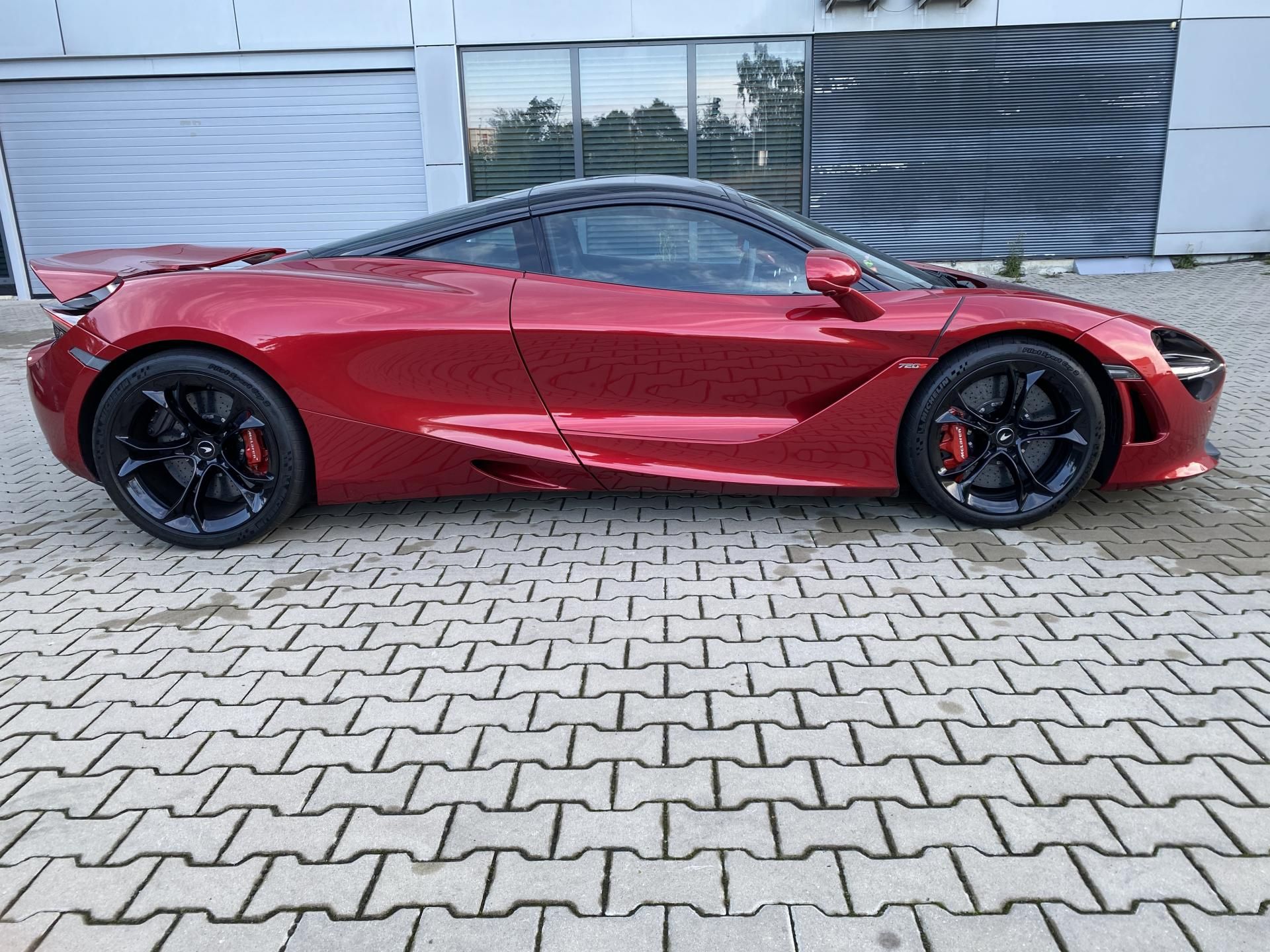 McLaren 720S, TOP STAV - fotka 5