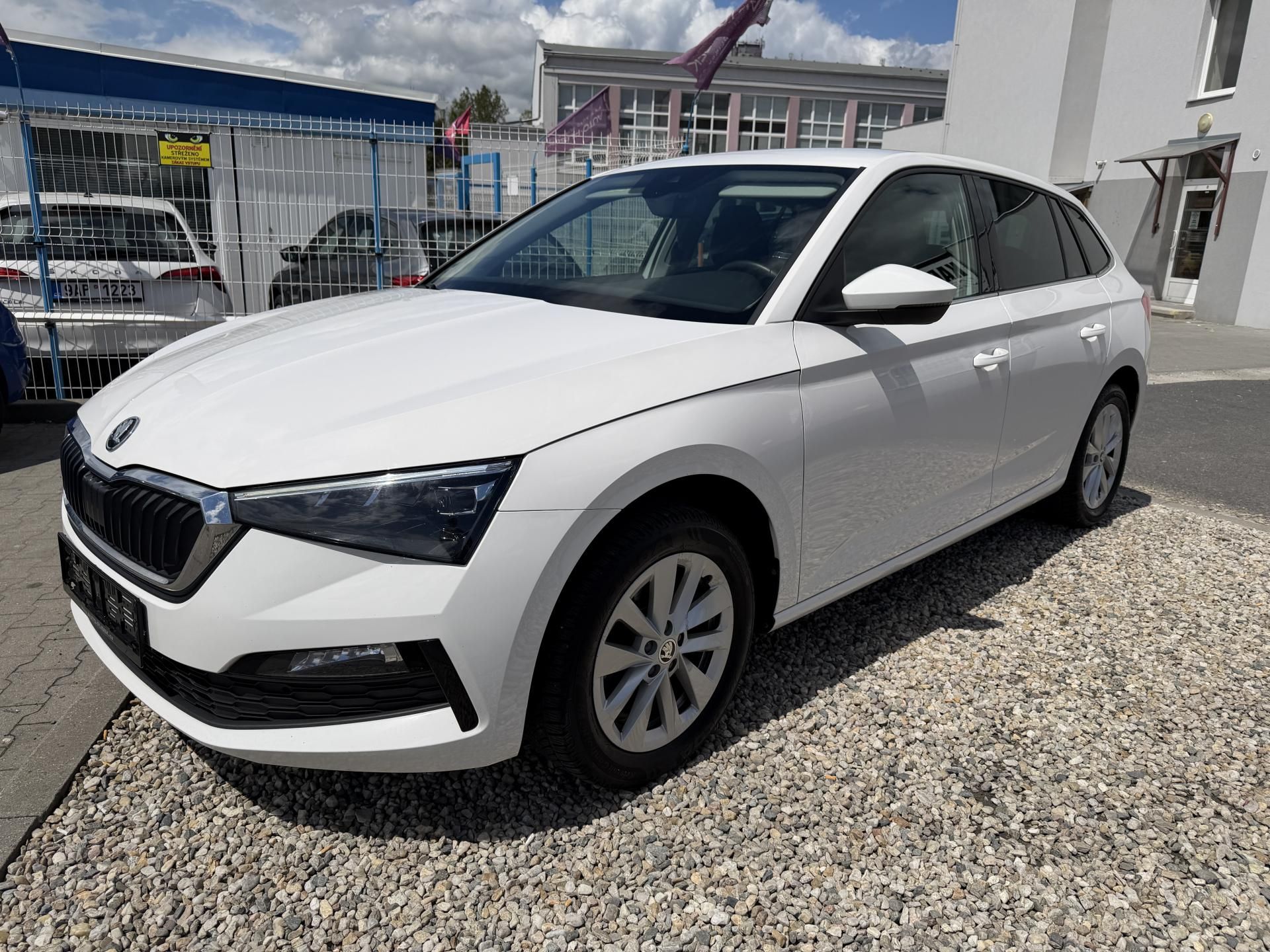 Škoda Scala, 1,0 TSi/81kW - STYLE - fotka 3