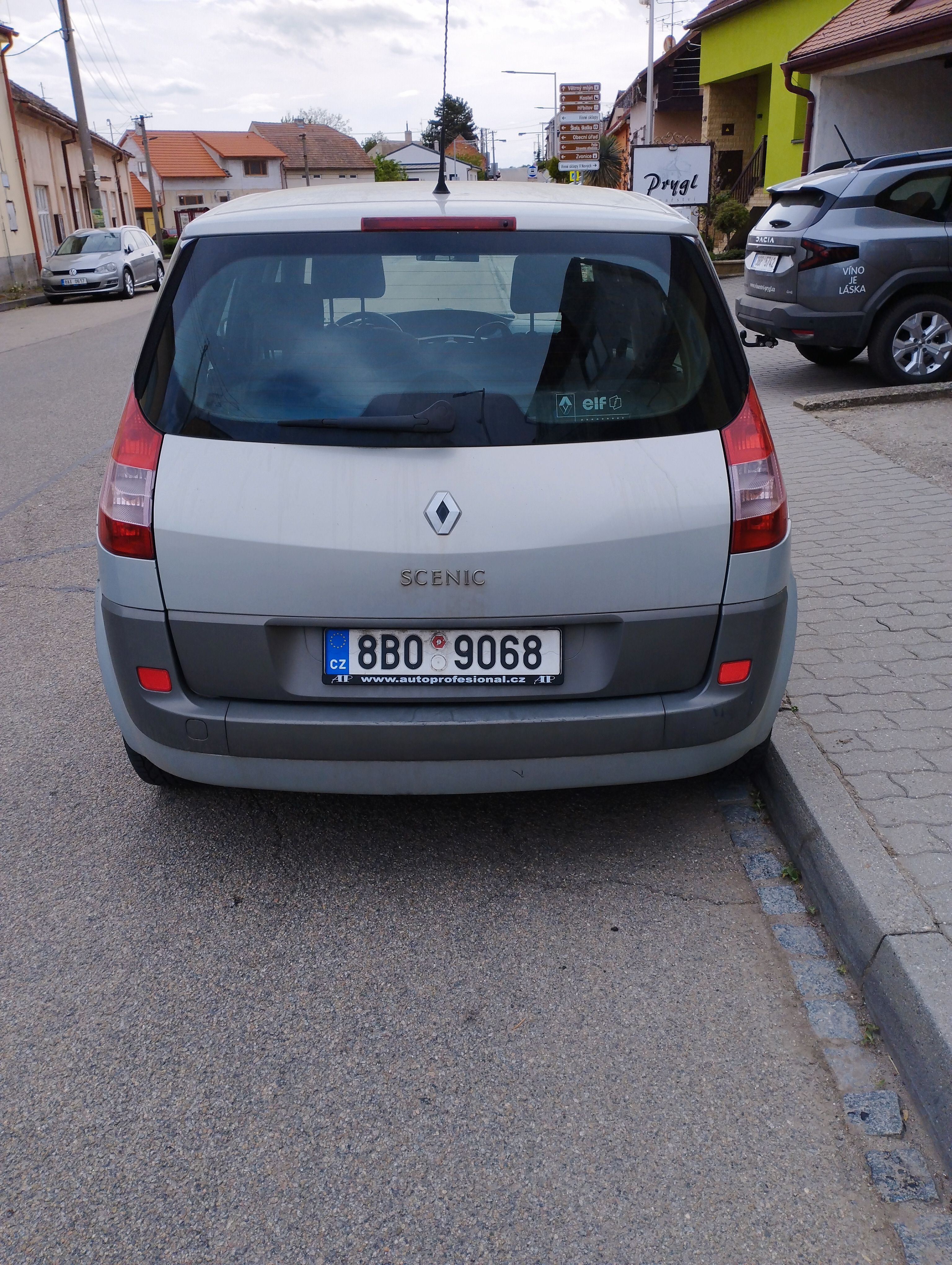 Renault Scénic, 1.6 16V - servisované - fotka 3
