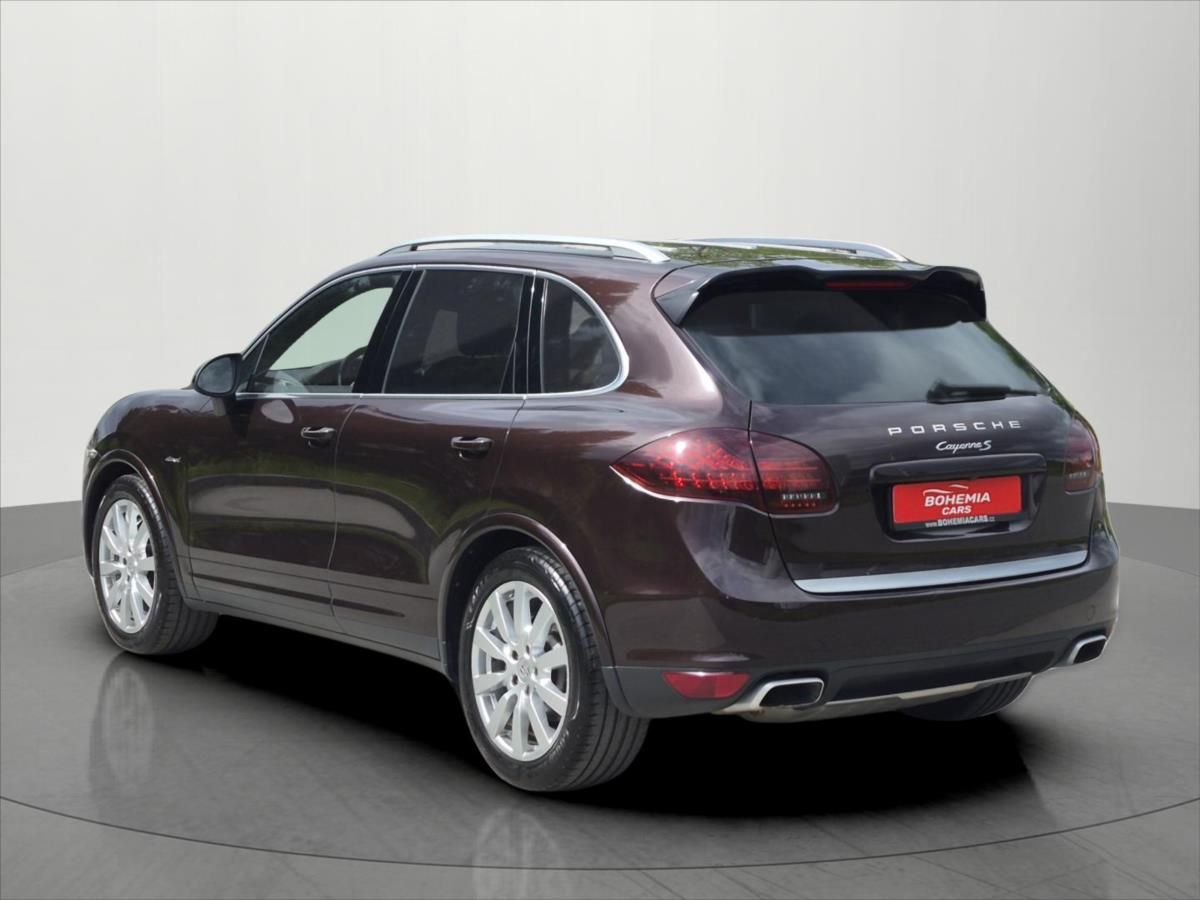 Porsche Cayenne, 4,2 TDi V8 S 281 KW 4x4 ČR - fotka 5