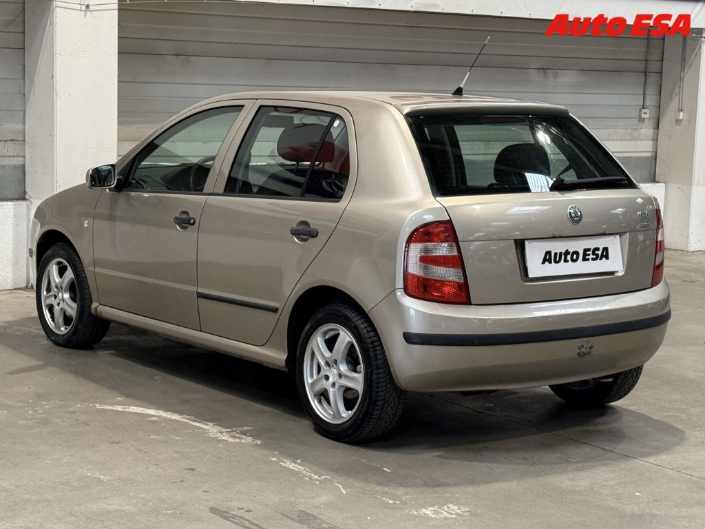 Škoda Fabia, 1.4i,AC - fotka 4
